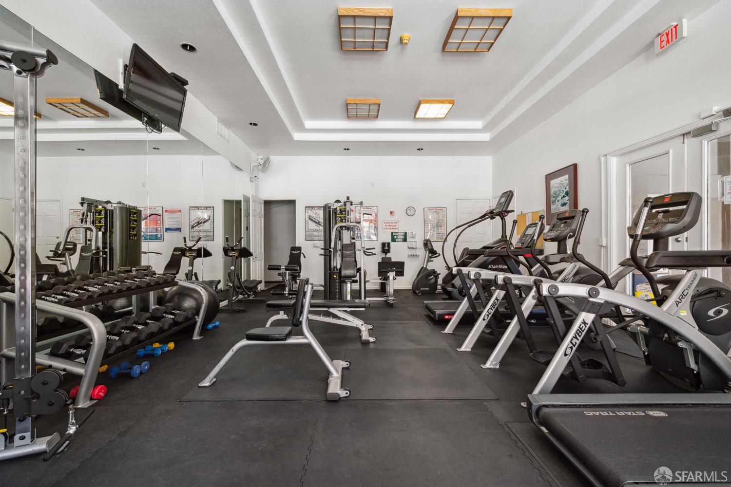 220 Caldecott Lane # 311