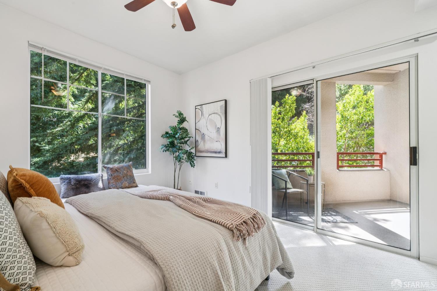 240 Caldecott Lane # 207