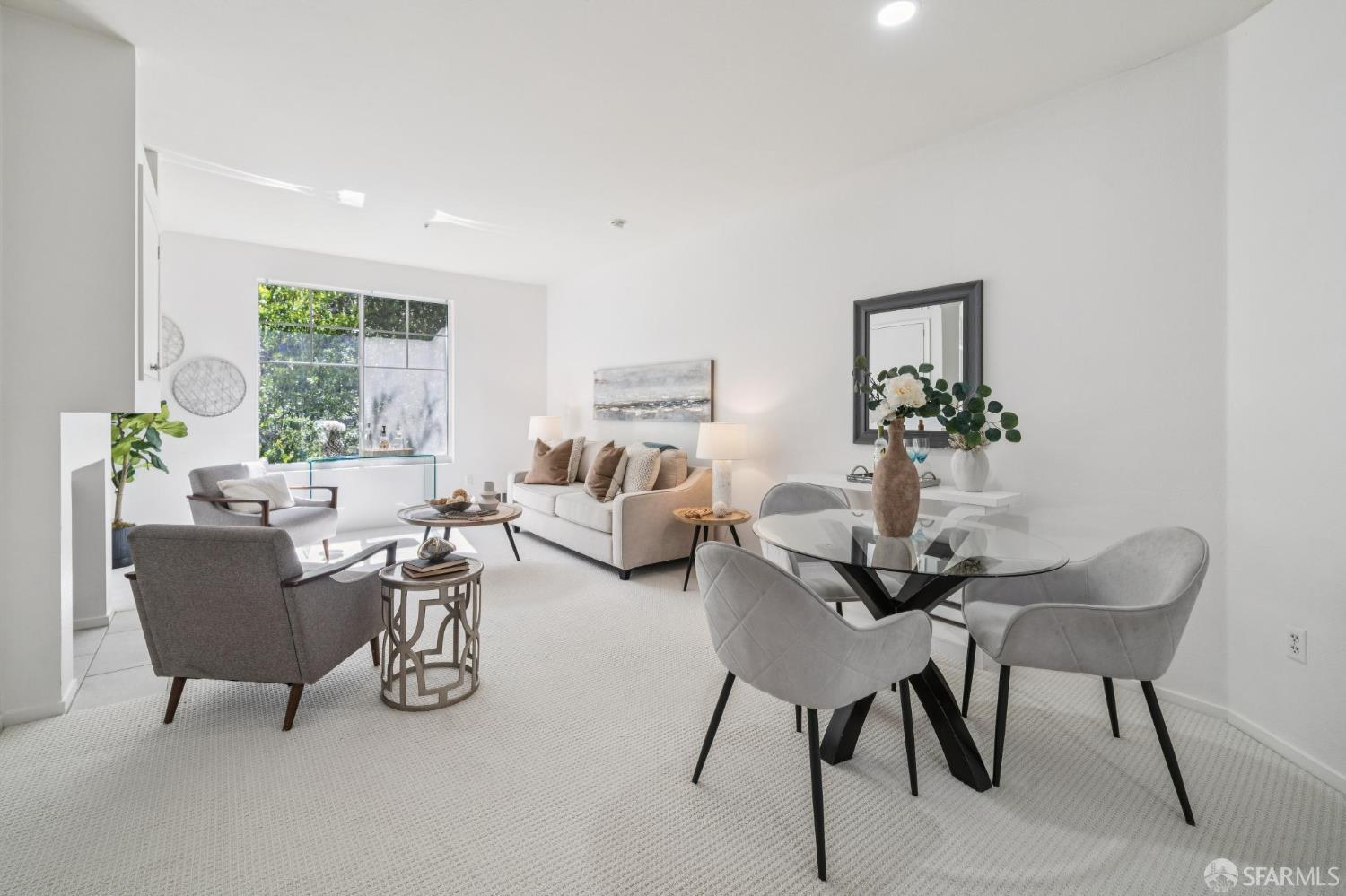240 Caldecott Lane # 207