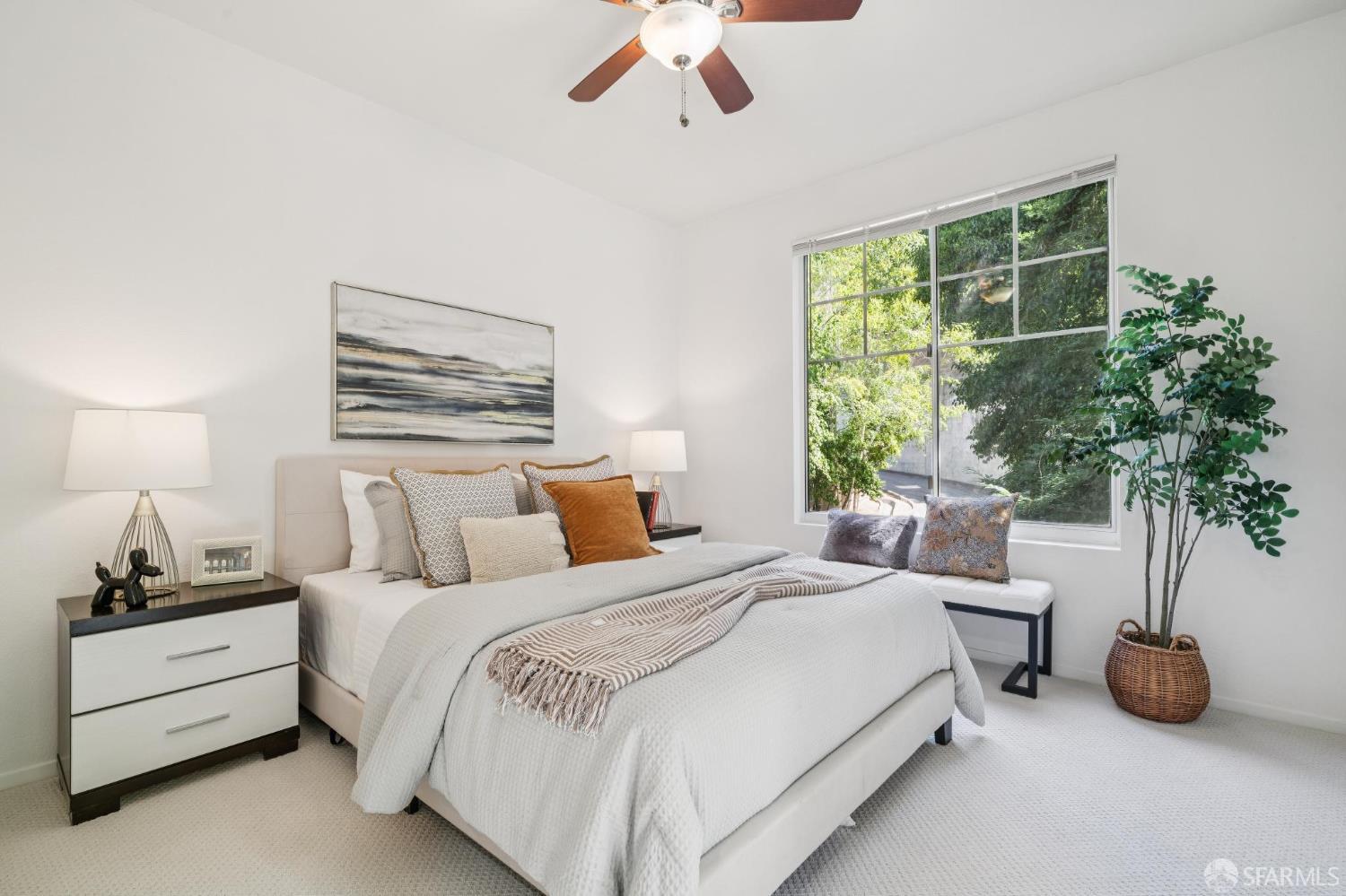 240 Caldecott Lane # 207