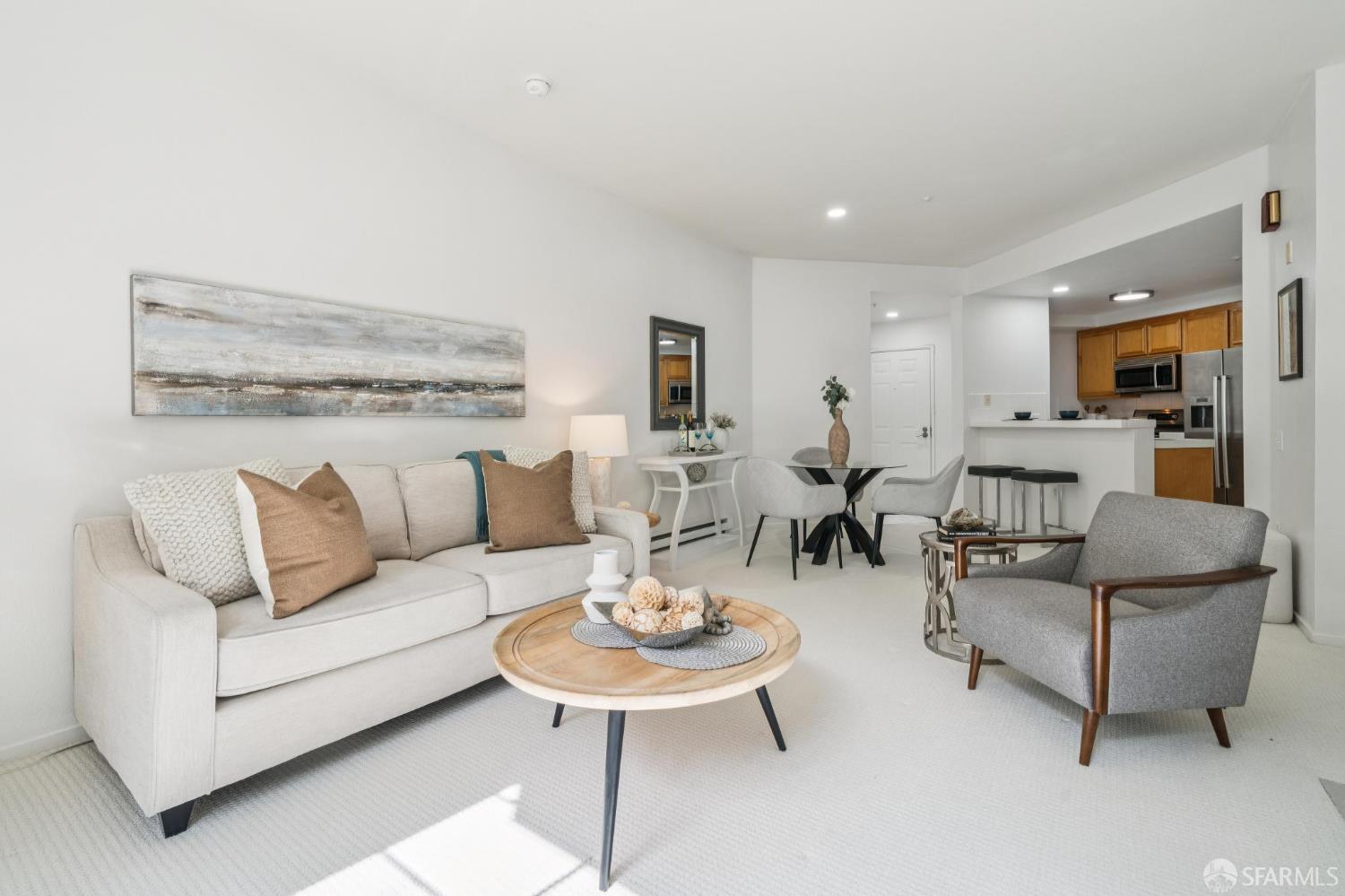 240 Caldecott Lane # 207