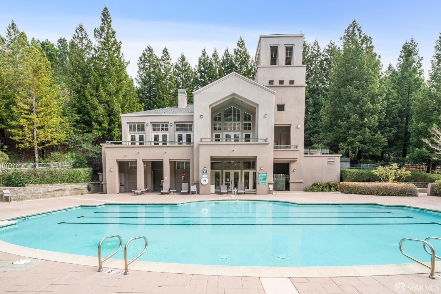 240 Caldecott Lane # 207