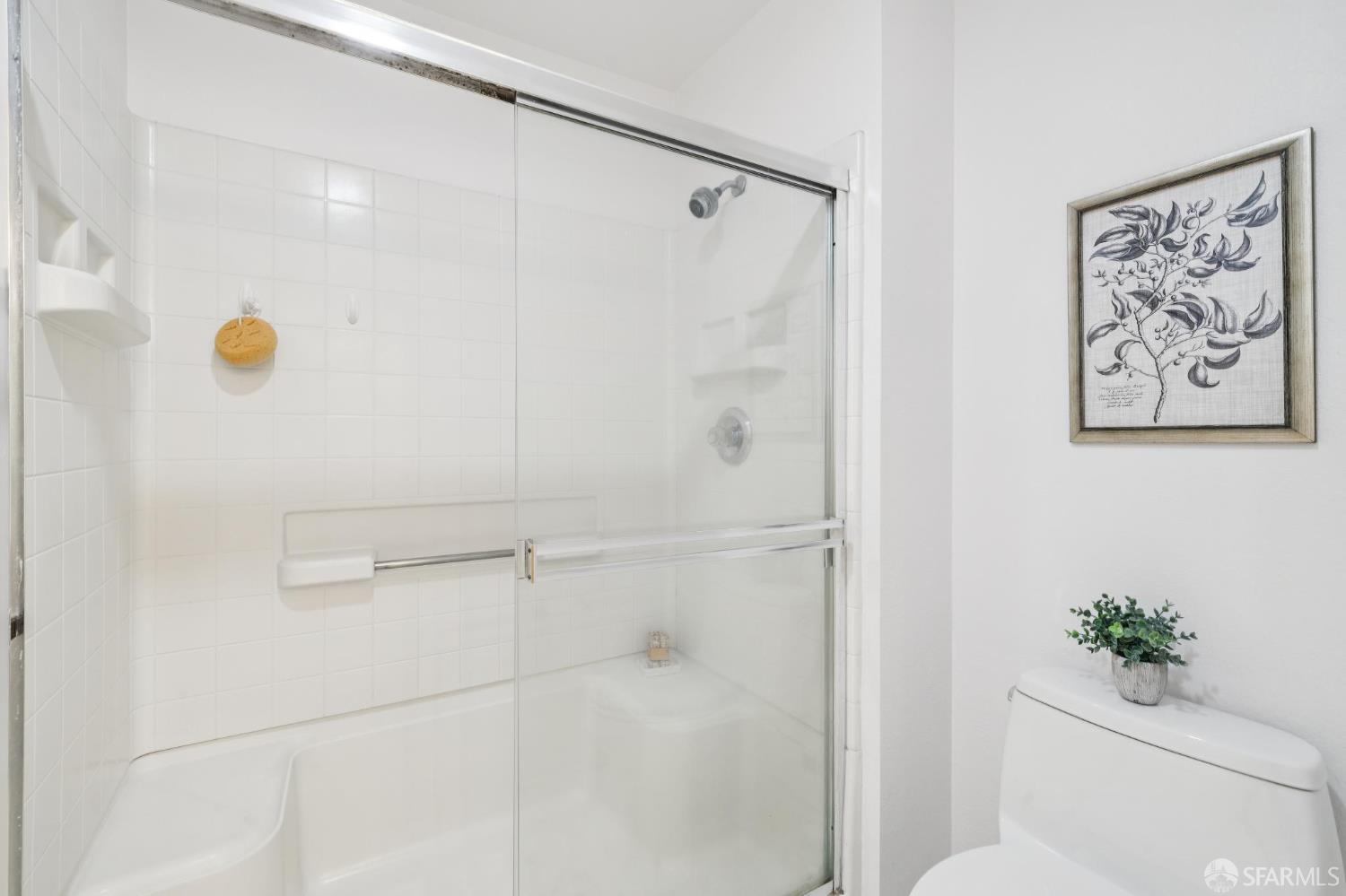 240 Caldecott Lane # 207
