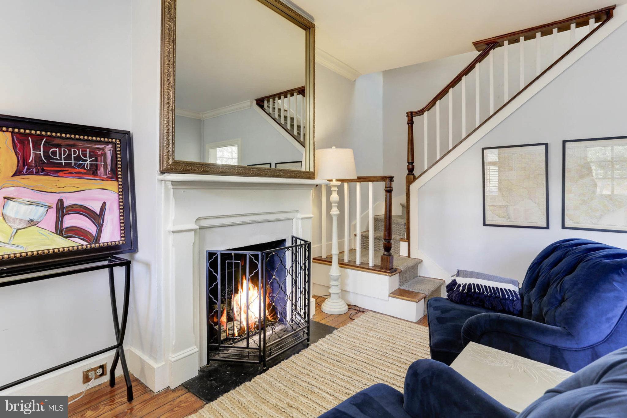 205 DUKE OF GLOUCESTER STREET