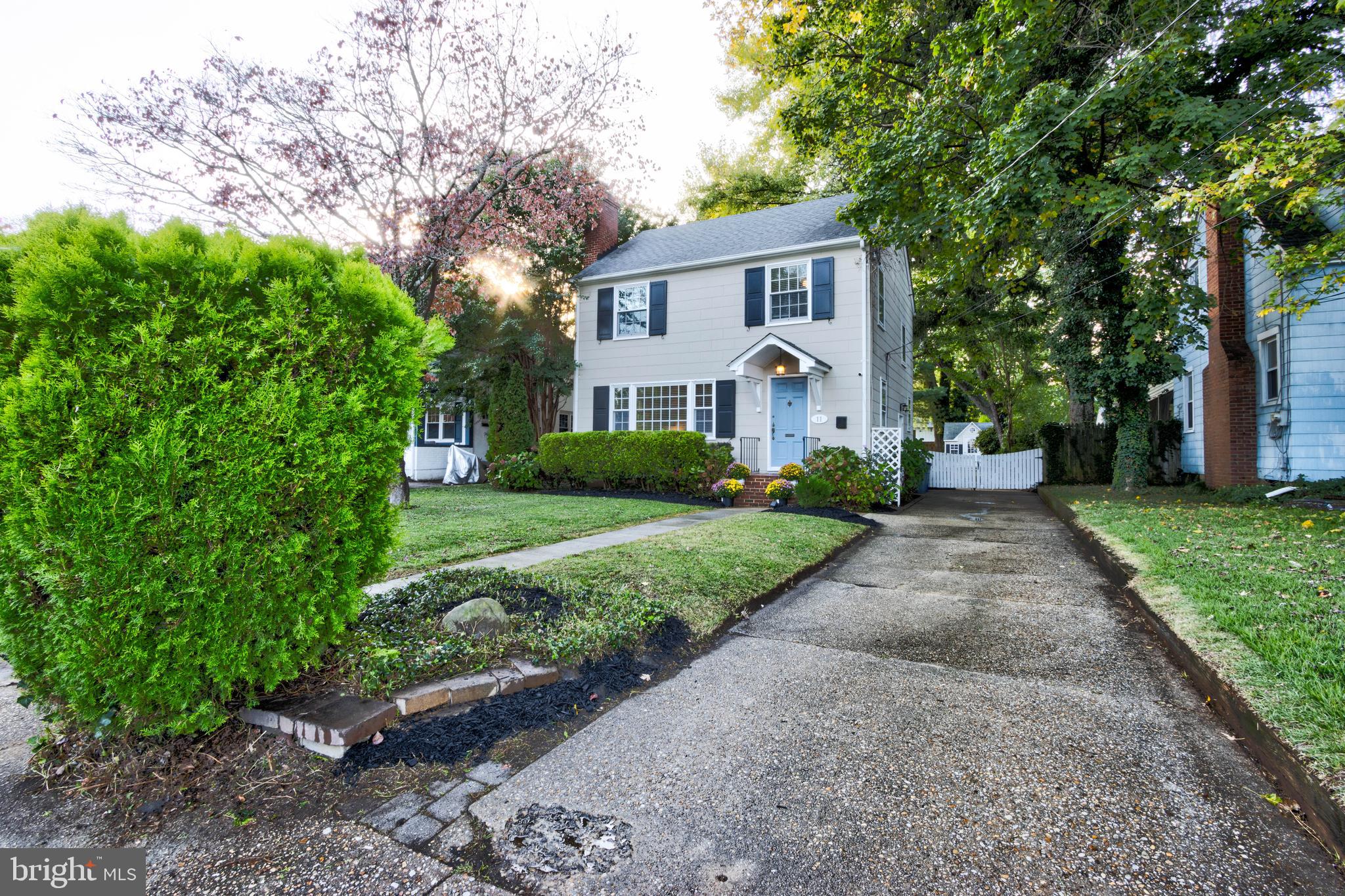 11 N SOUTHWOOD AVENUE