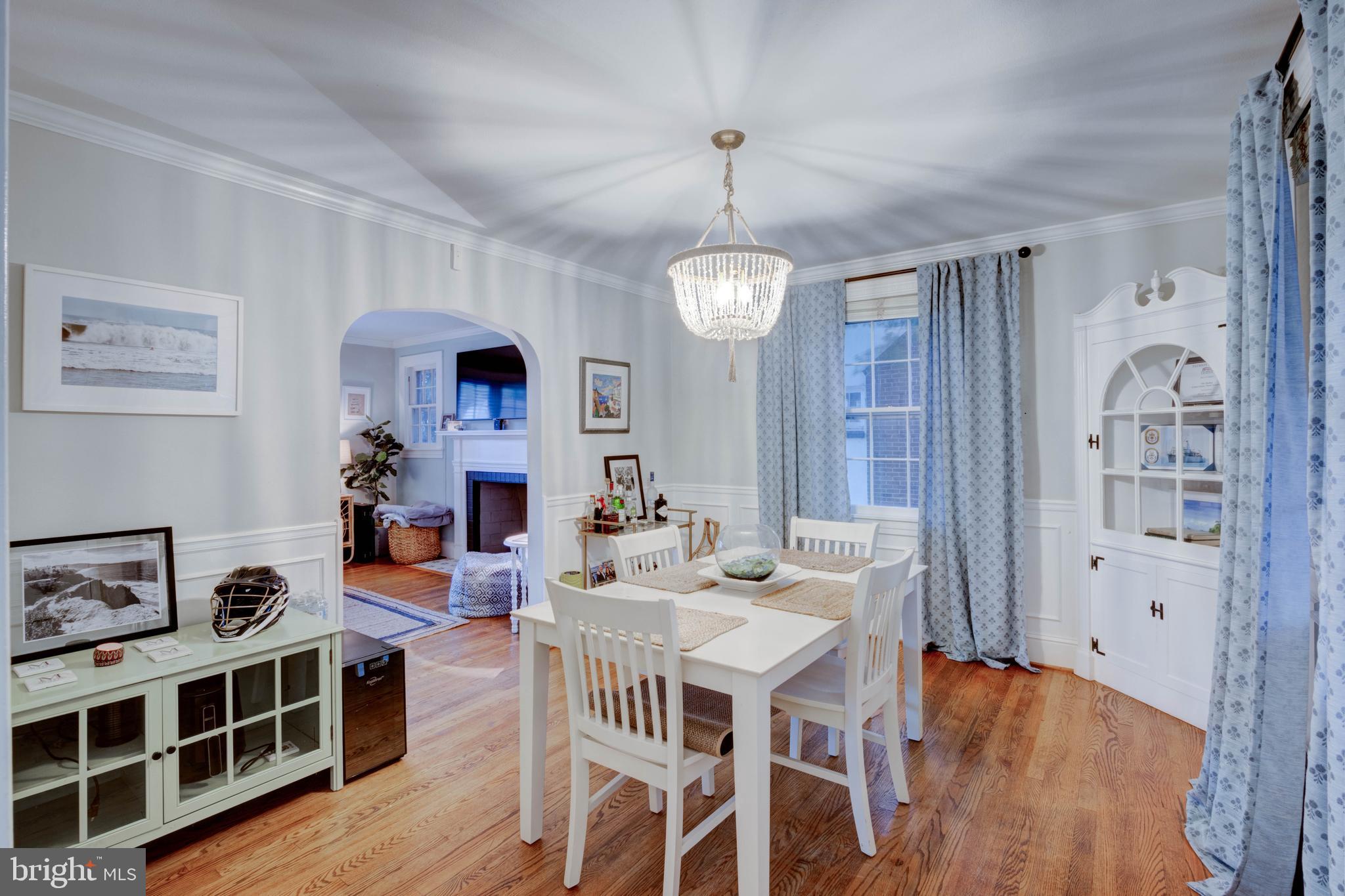 11 N SOUTHWOOD AVENUE