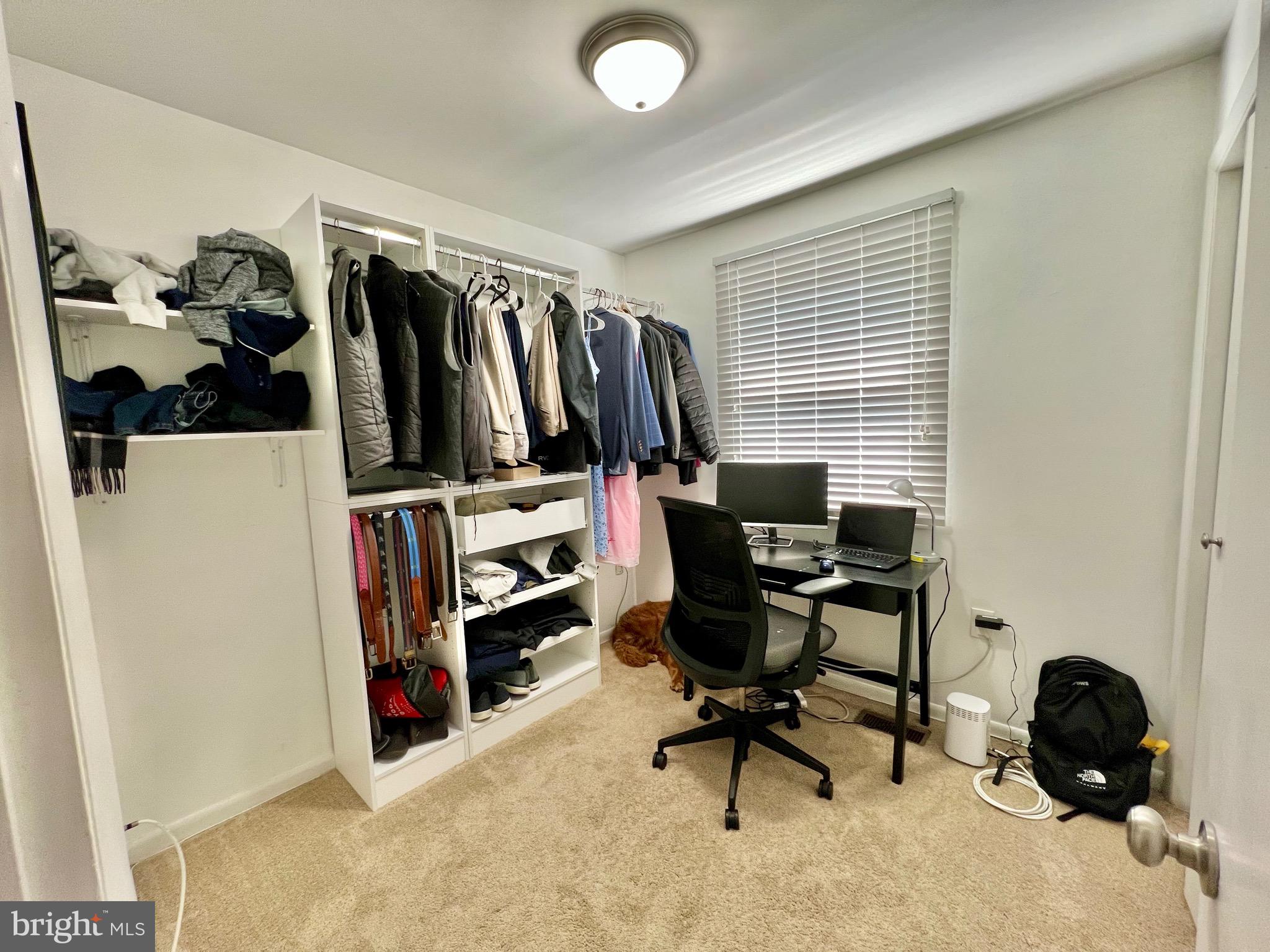 1604 KNOXVILLE ROAD