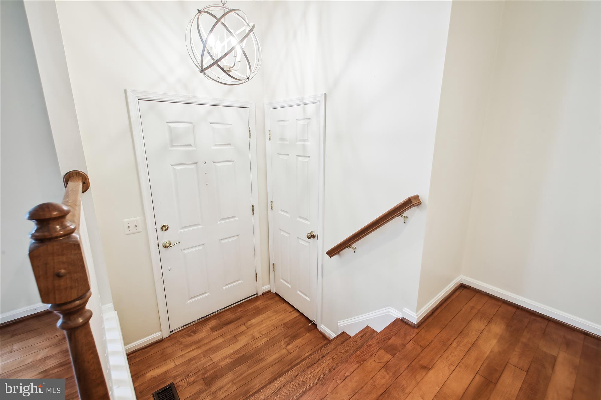 707 HOWARDS LOOP