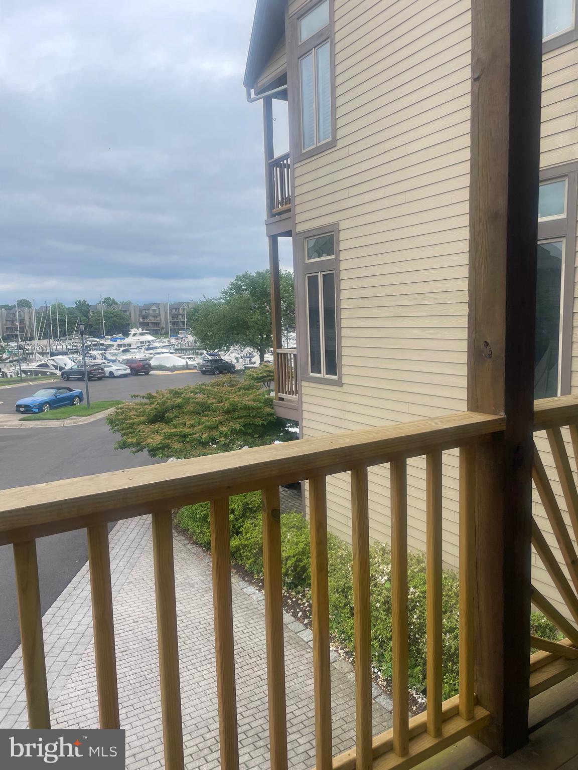 2000 DAKOTA PLACE 1A
