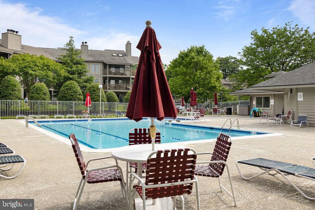 2000 DAKOTA PLACE 1A