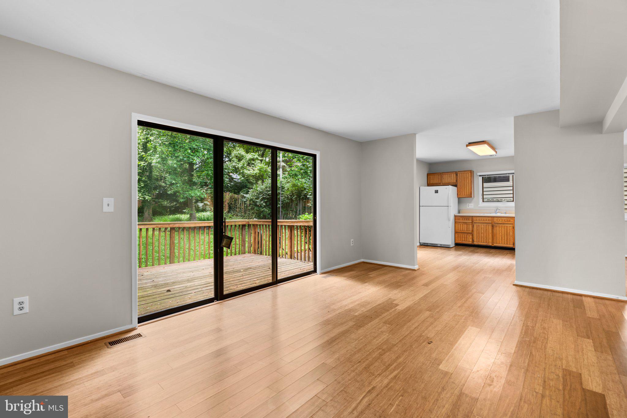 40 WINDWHISPER LANE