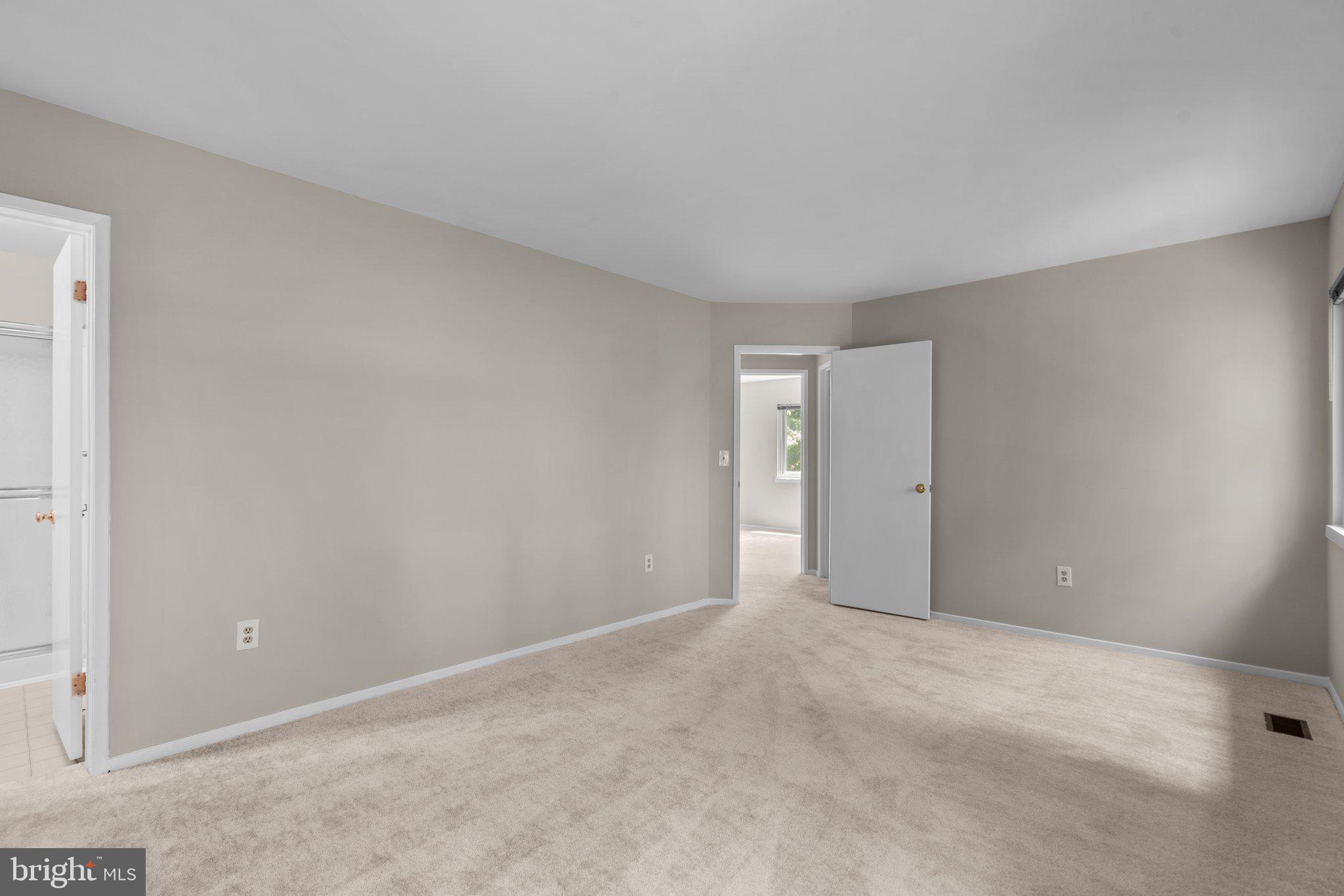 40 WINDWHISPER LANE