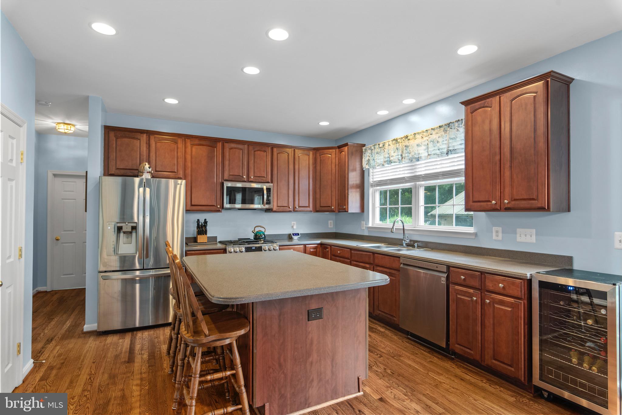 502 FANLEAF COURT