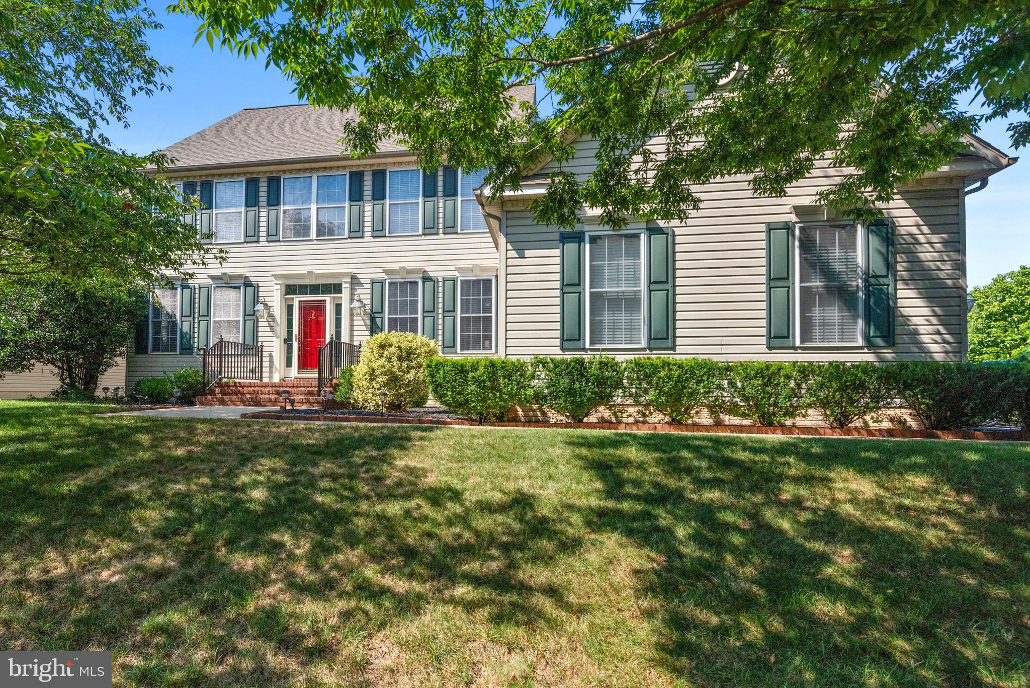 502 FANLEAF COURT