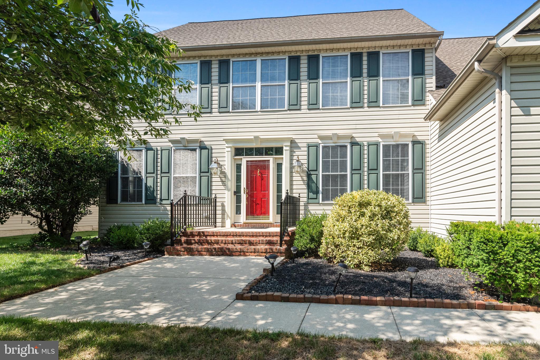 502 FANLEAF COURT