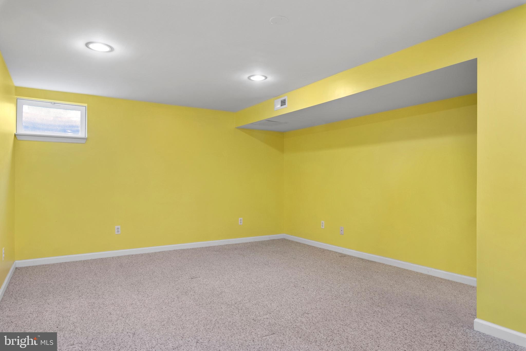 502 FANLEAF COURT
