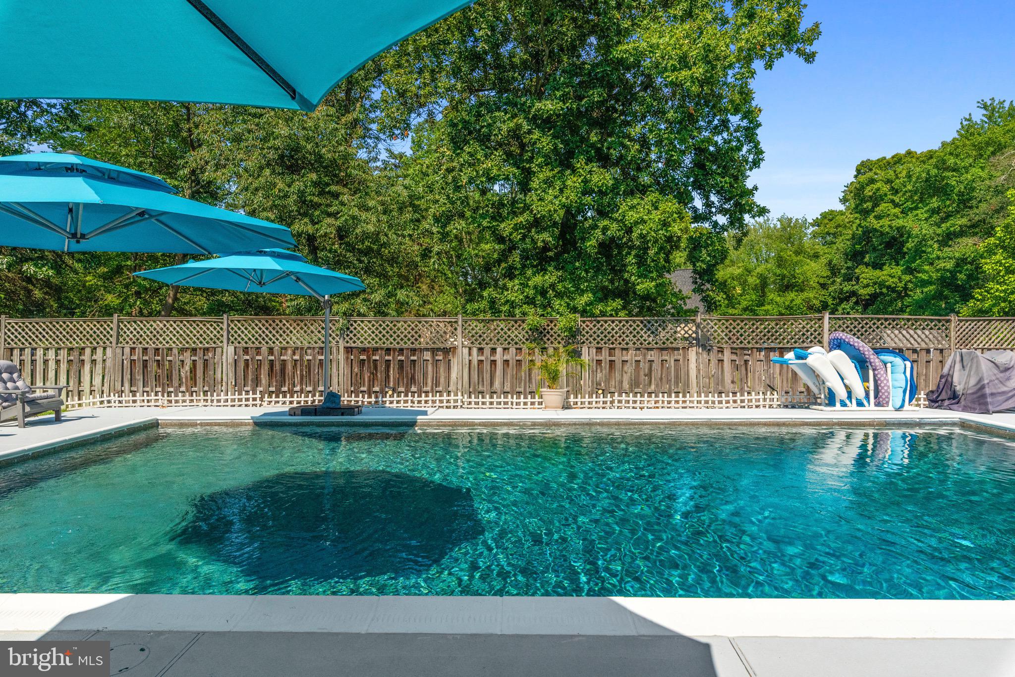502 FANLEAF COURT