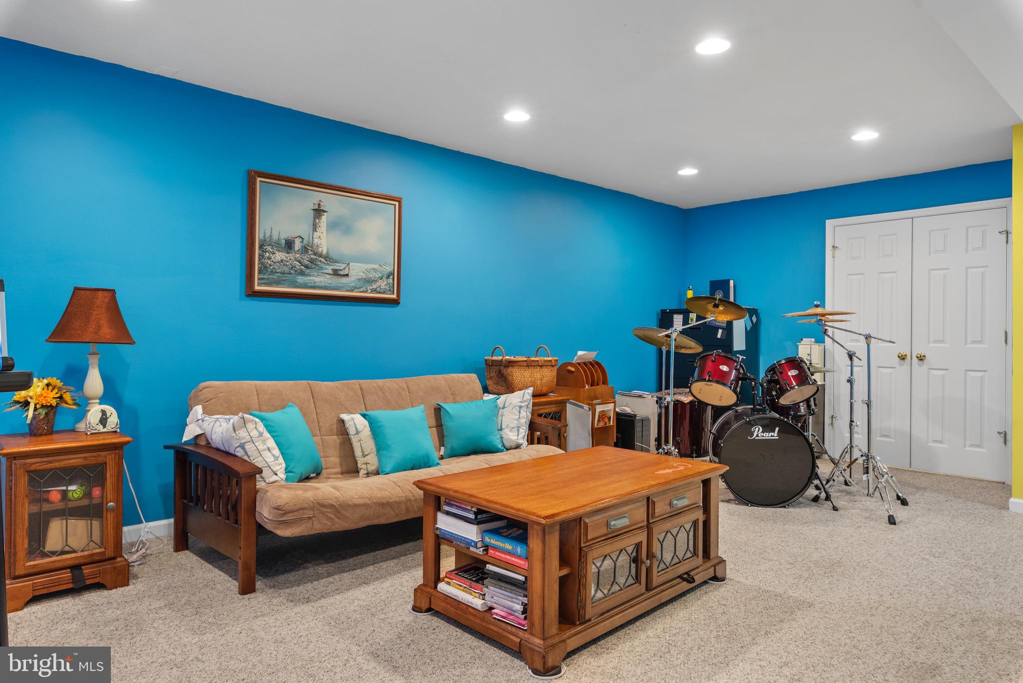 502 FANLEAF COURT