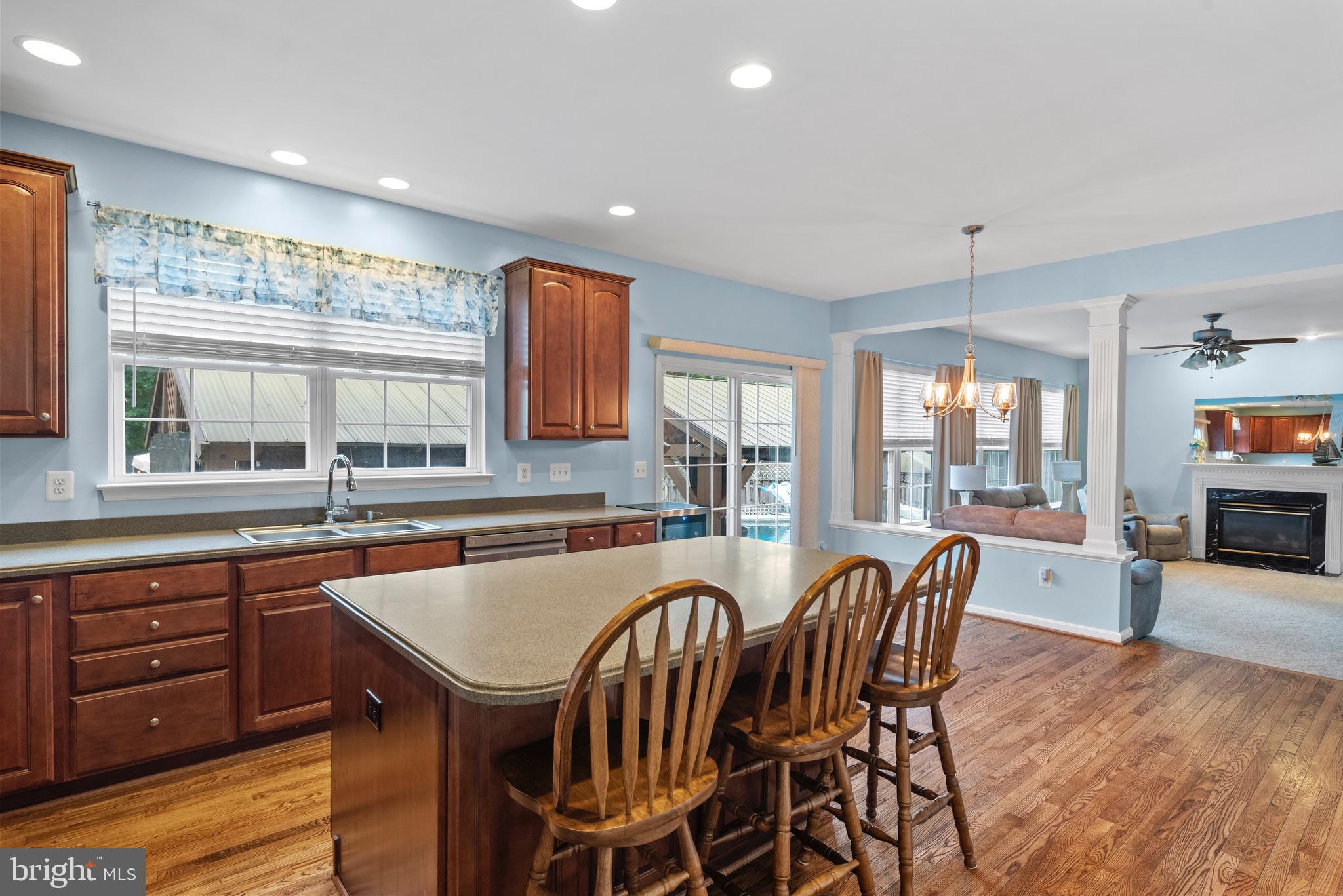 502 FANLEAF COURT
