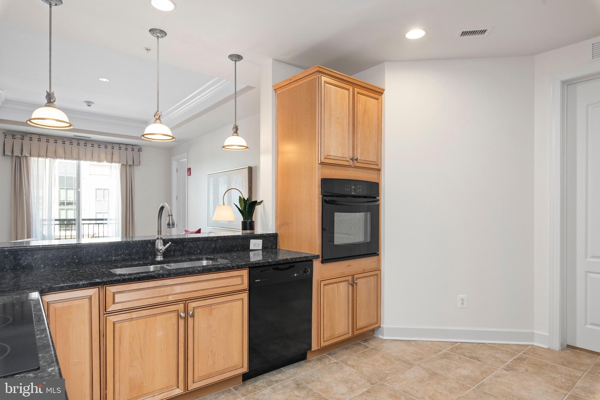 1915 TOWNE CENTRE BOULEVARD 1005