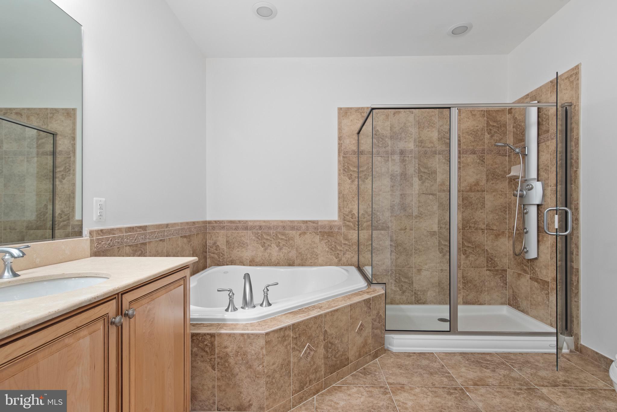 1915 TOWNE CENTRE BOULEVARD 1005