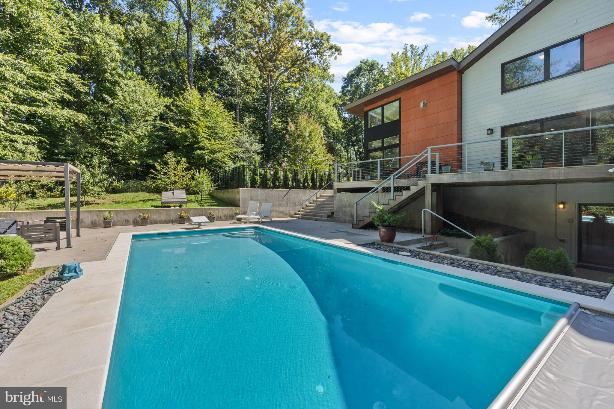 914 COACHWAY