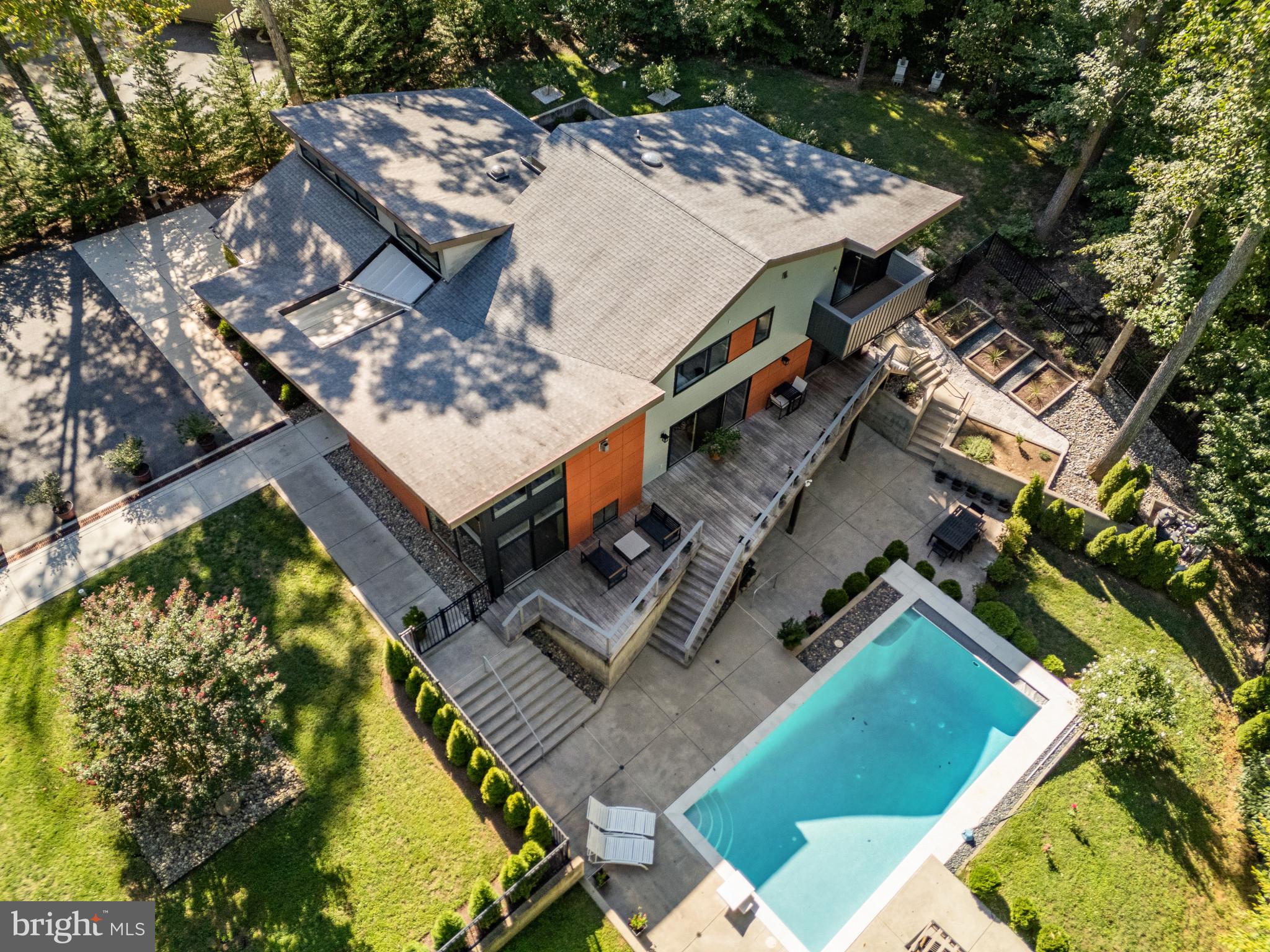 914 COACHWAY
