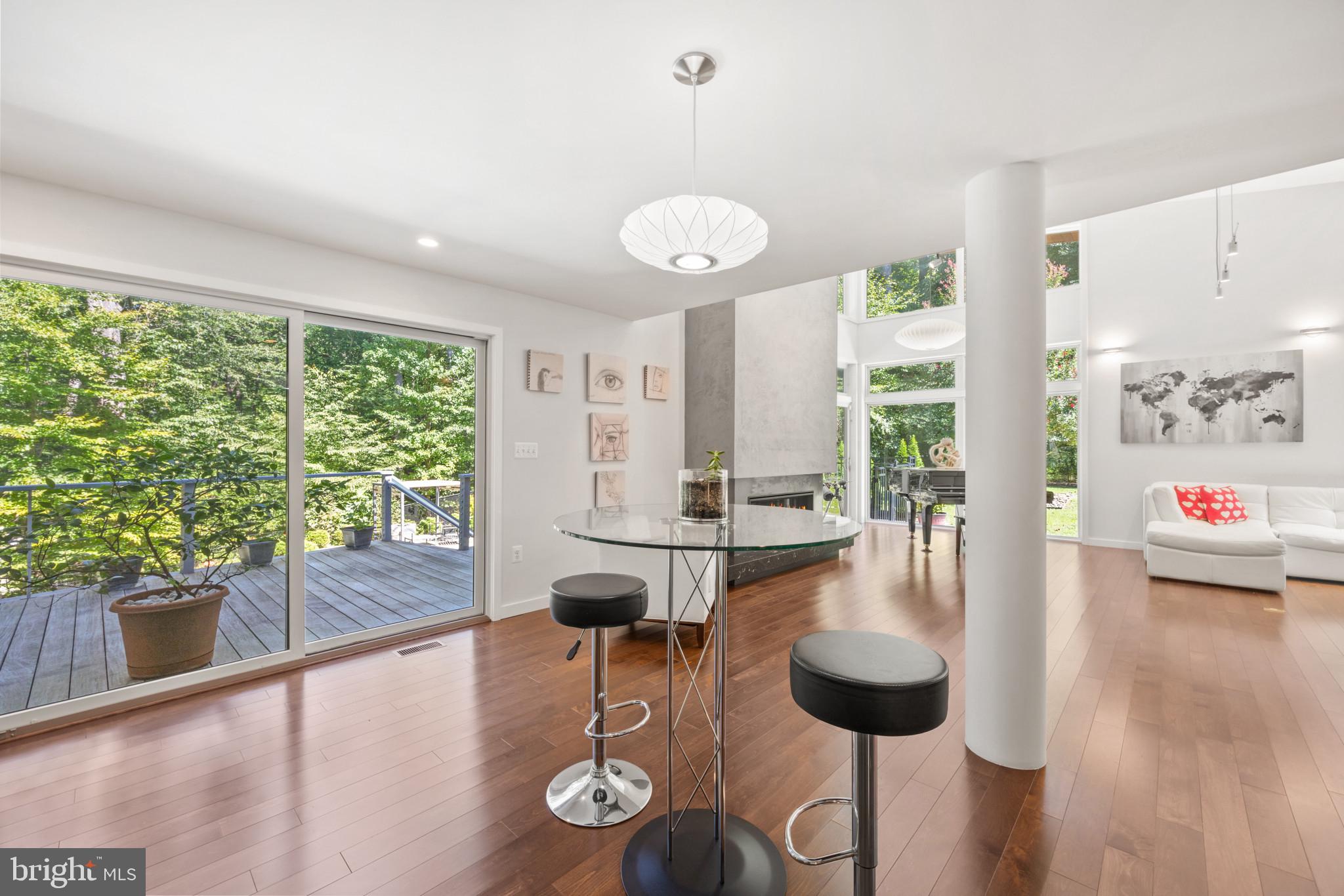 914 COACHWAY