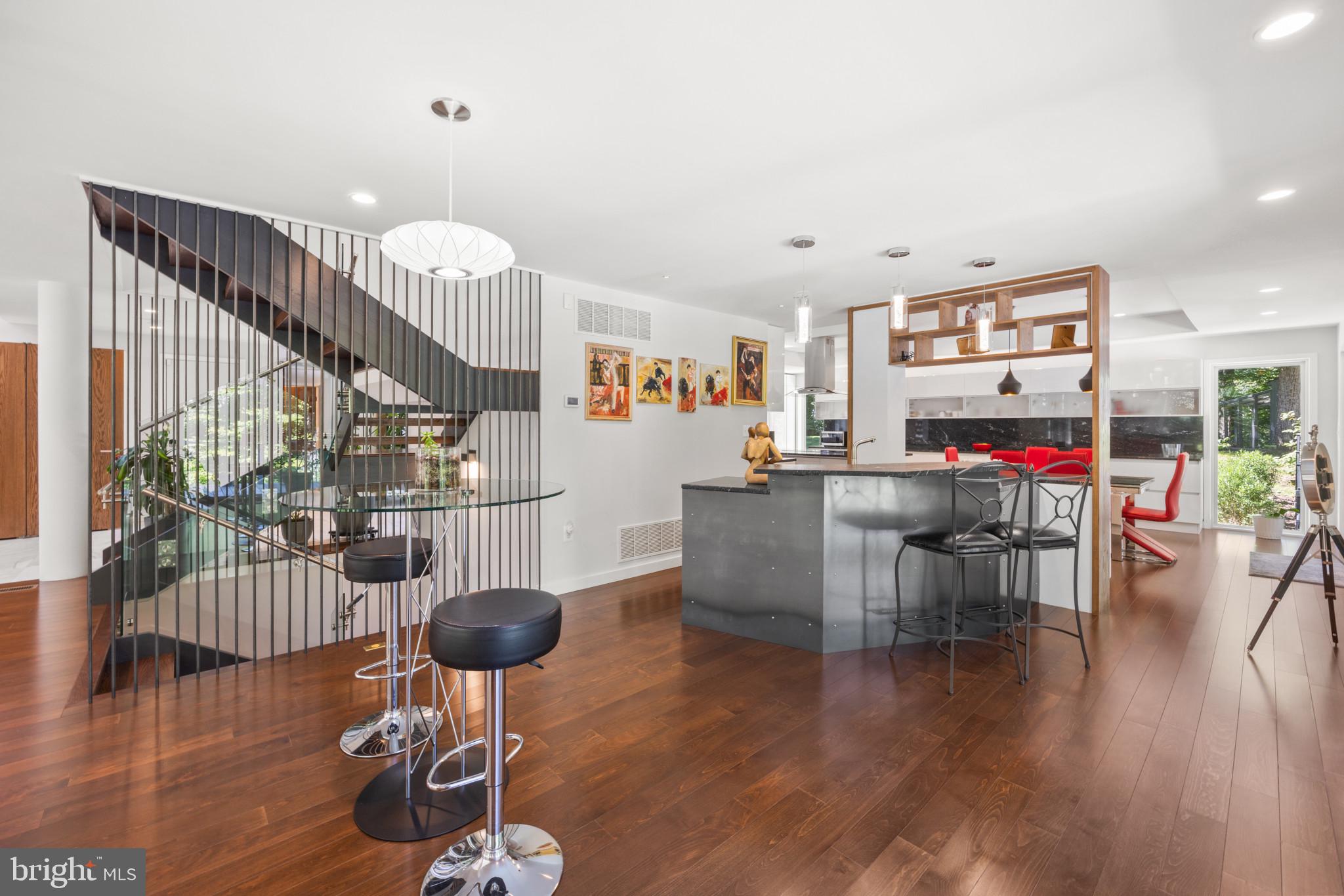 914 COACHWAY