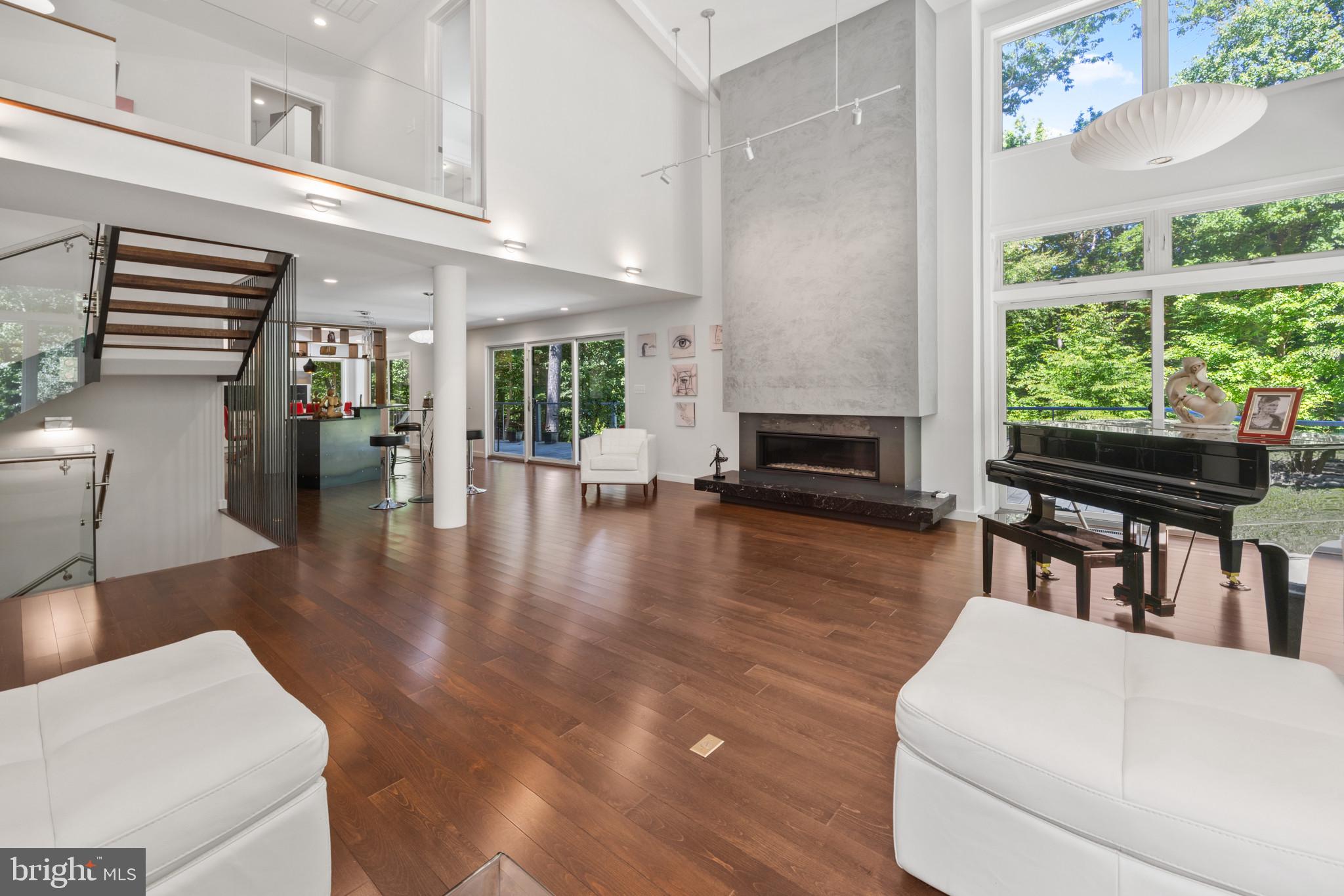 914 COACHWAY