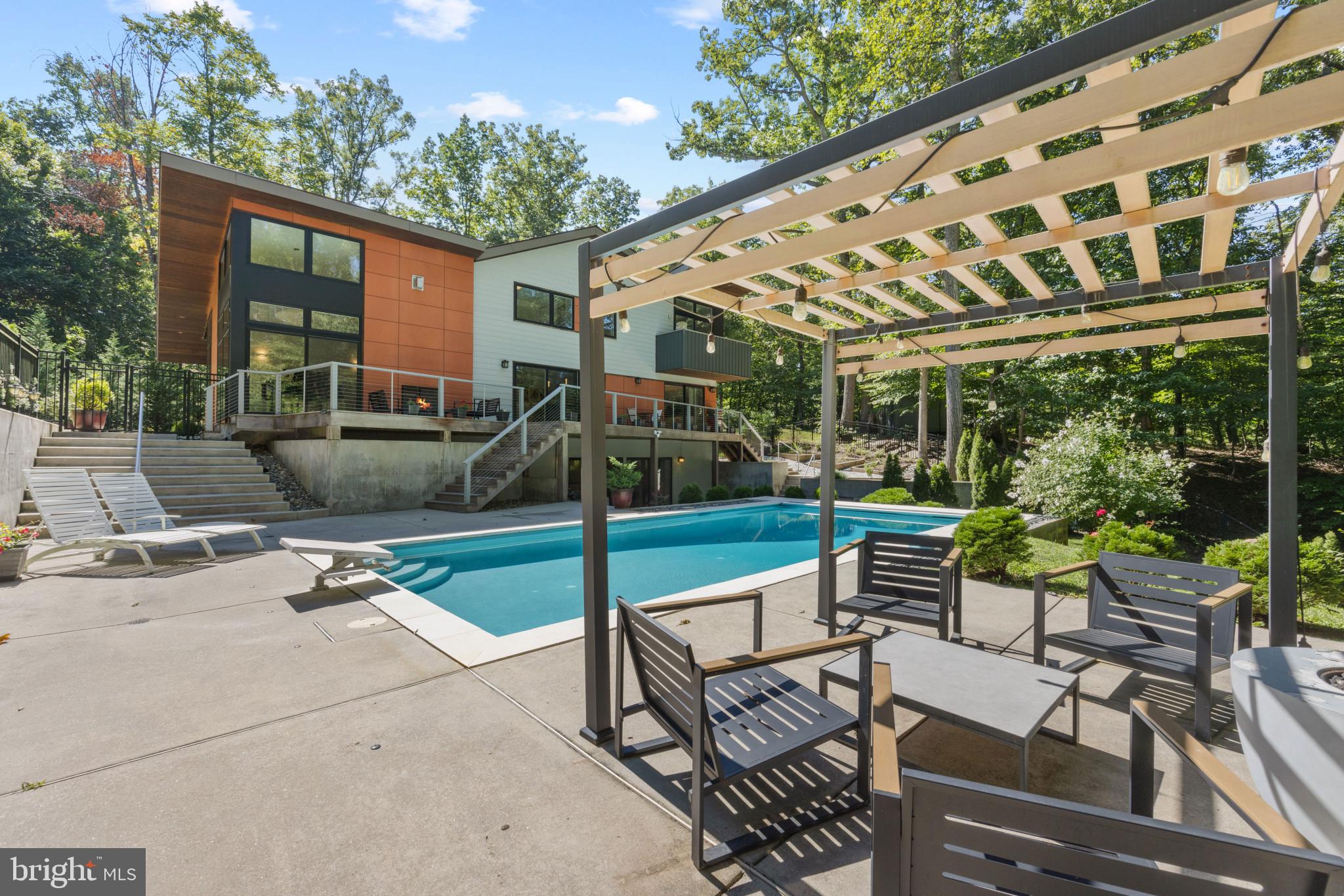 914 COACHWAY