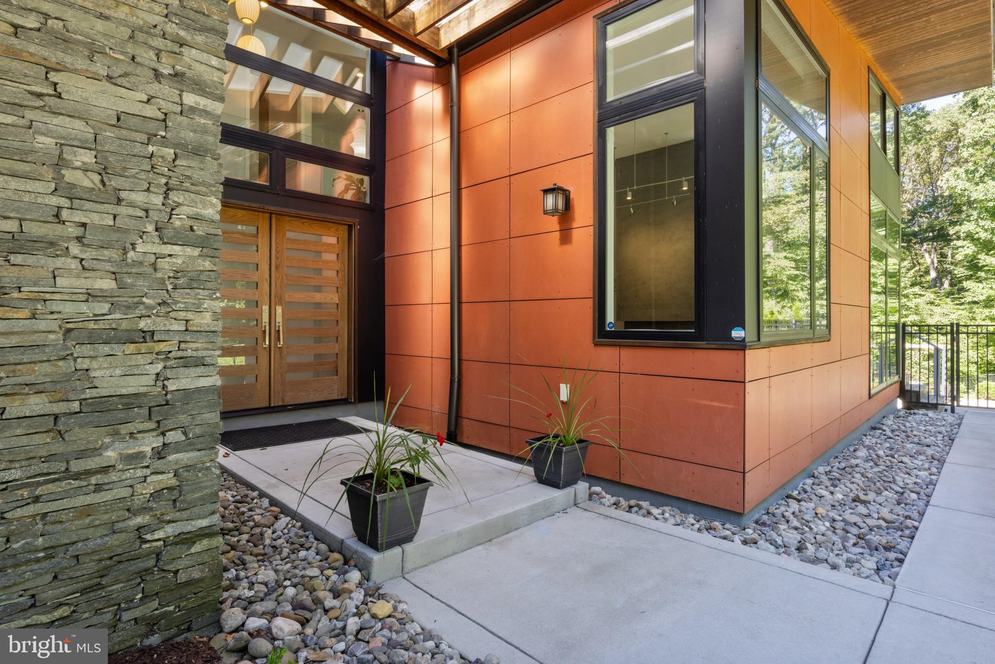 914 COACHWAY
