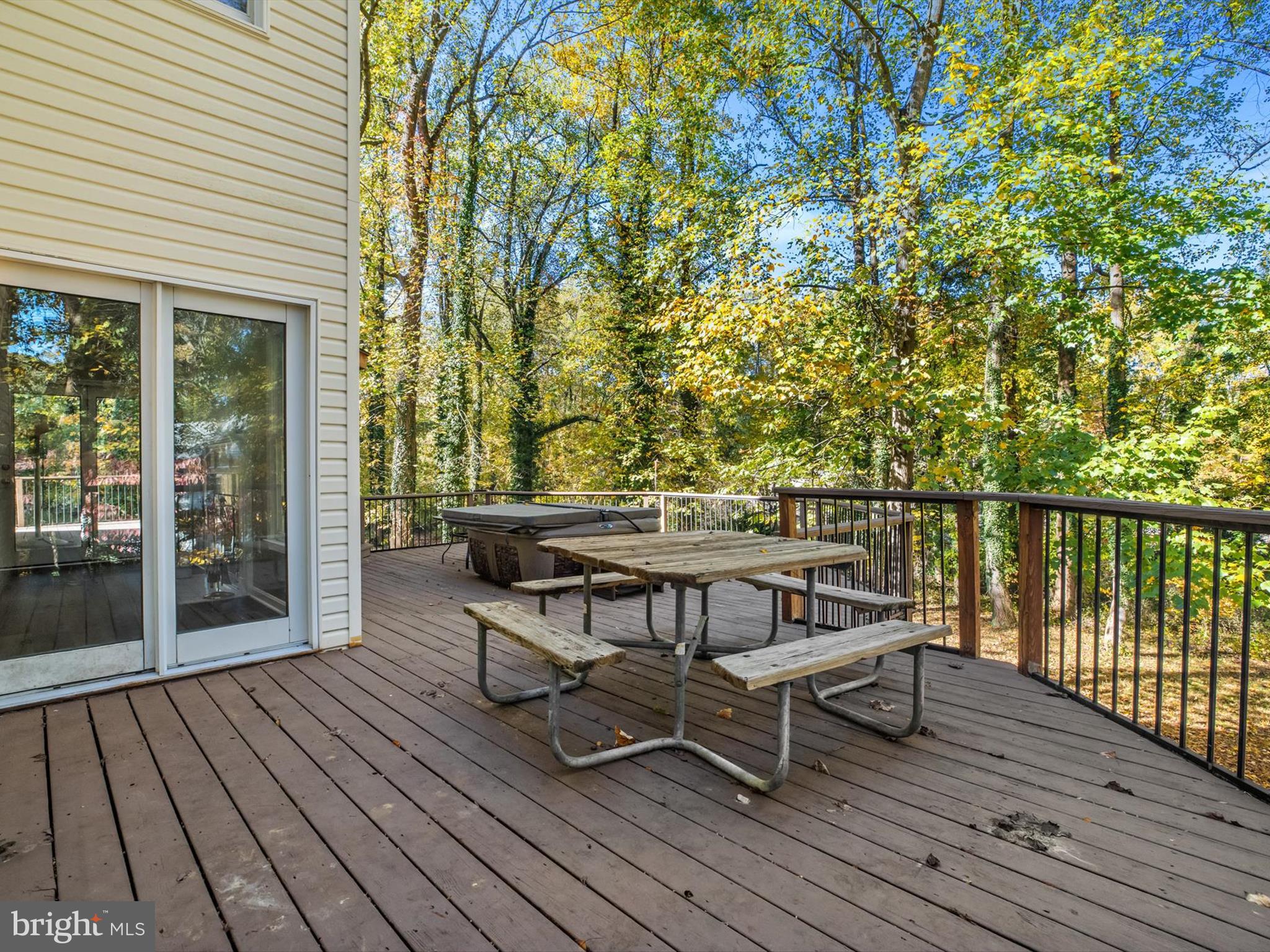 1207 ASQUITHPINES PLACE