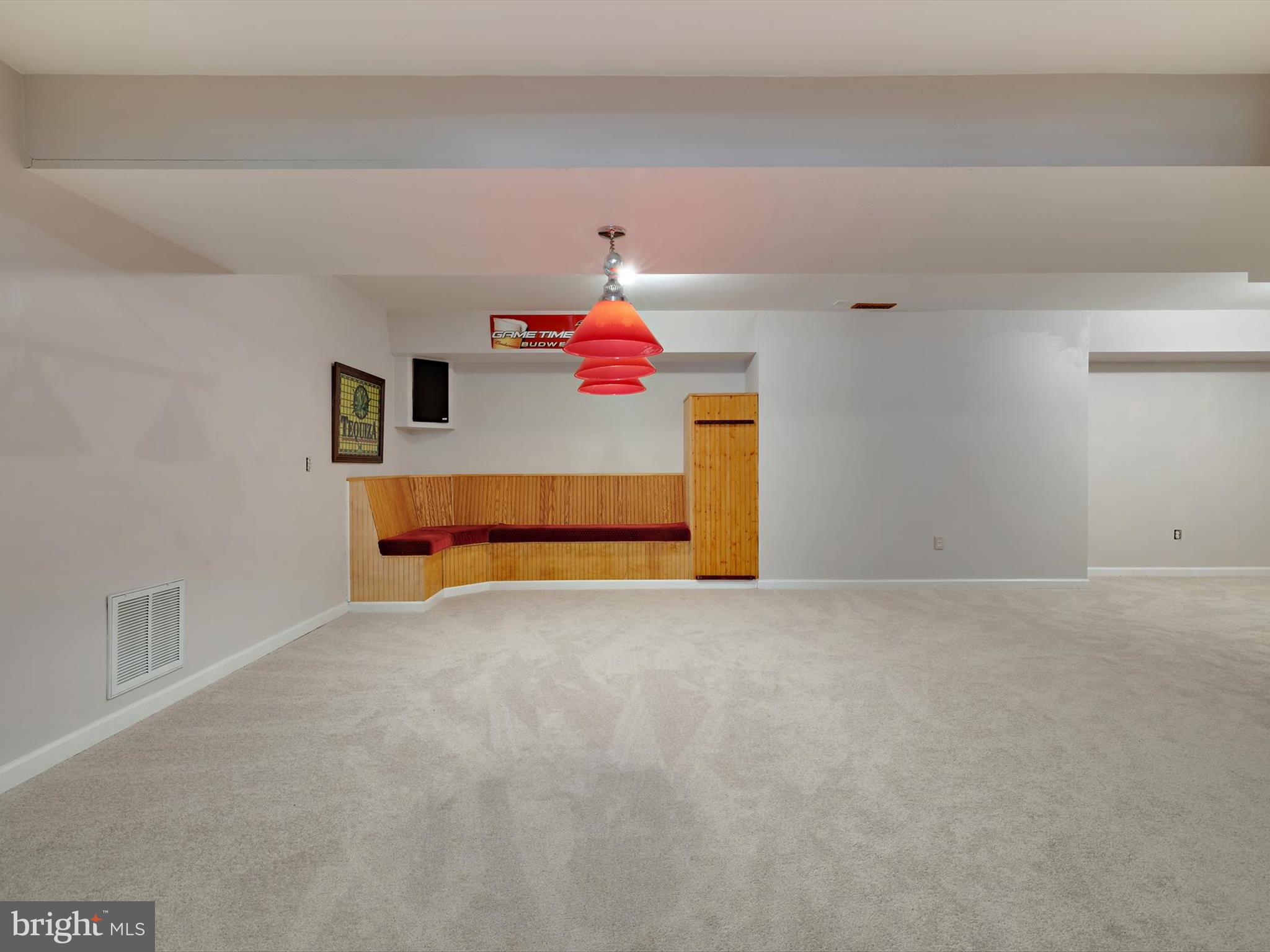 1207 ASQUITHPINES PLACE