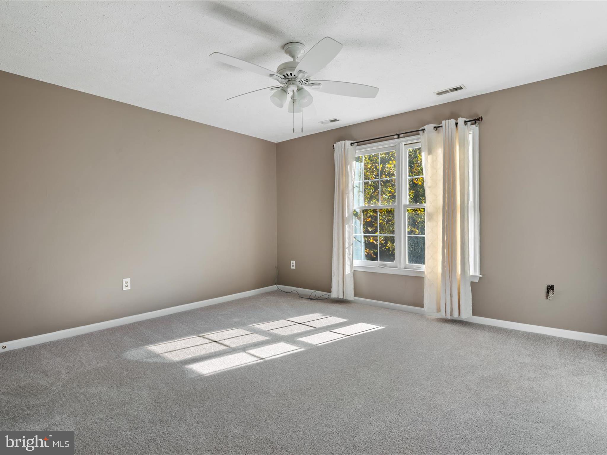1207 ASQUITHPINES PLACE