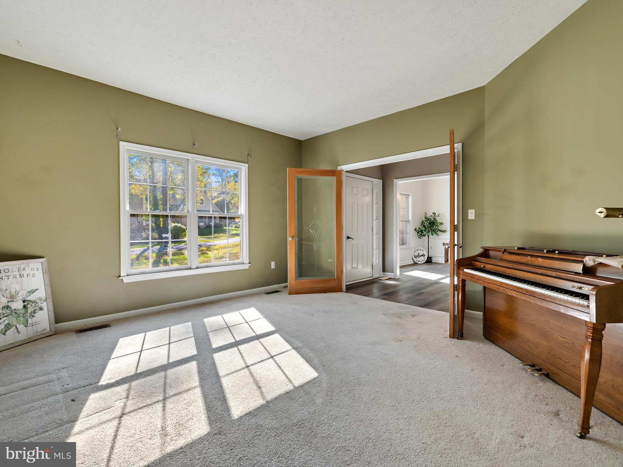 1207 ASQUITHPINES PLACE