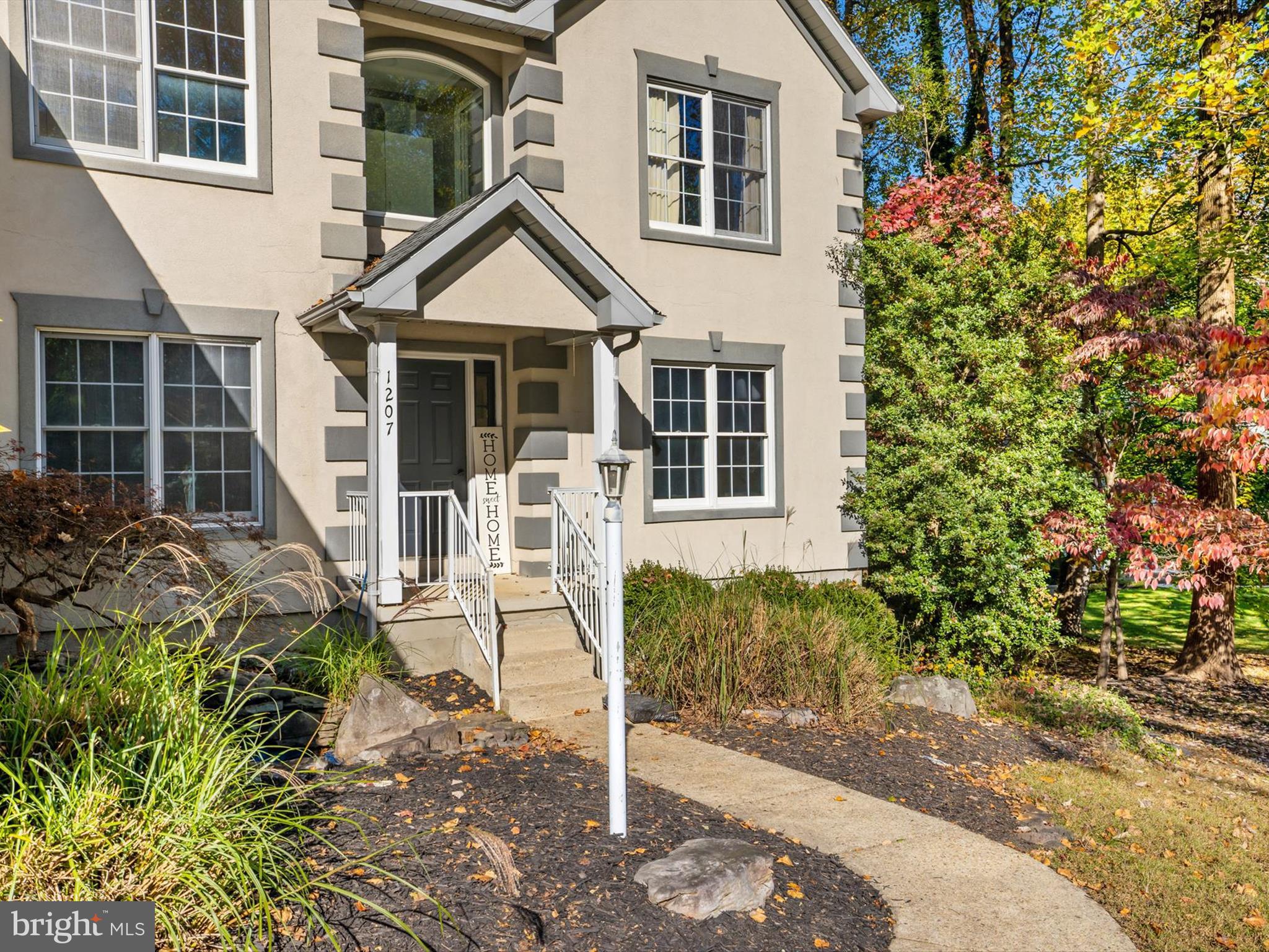 1207 ASQUITHPINES PLACE