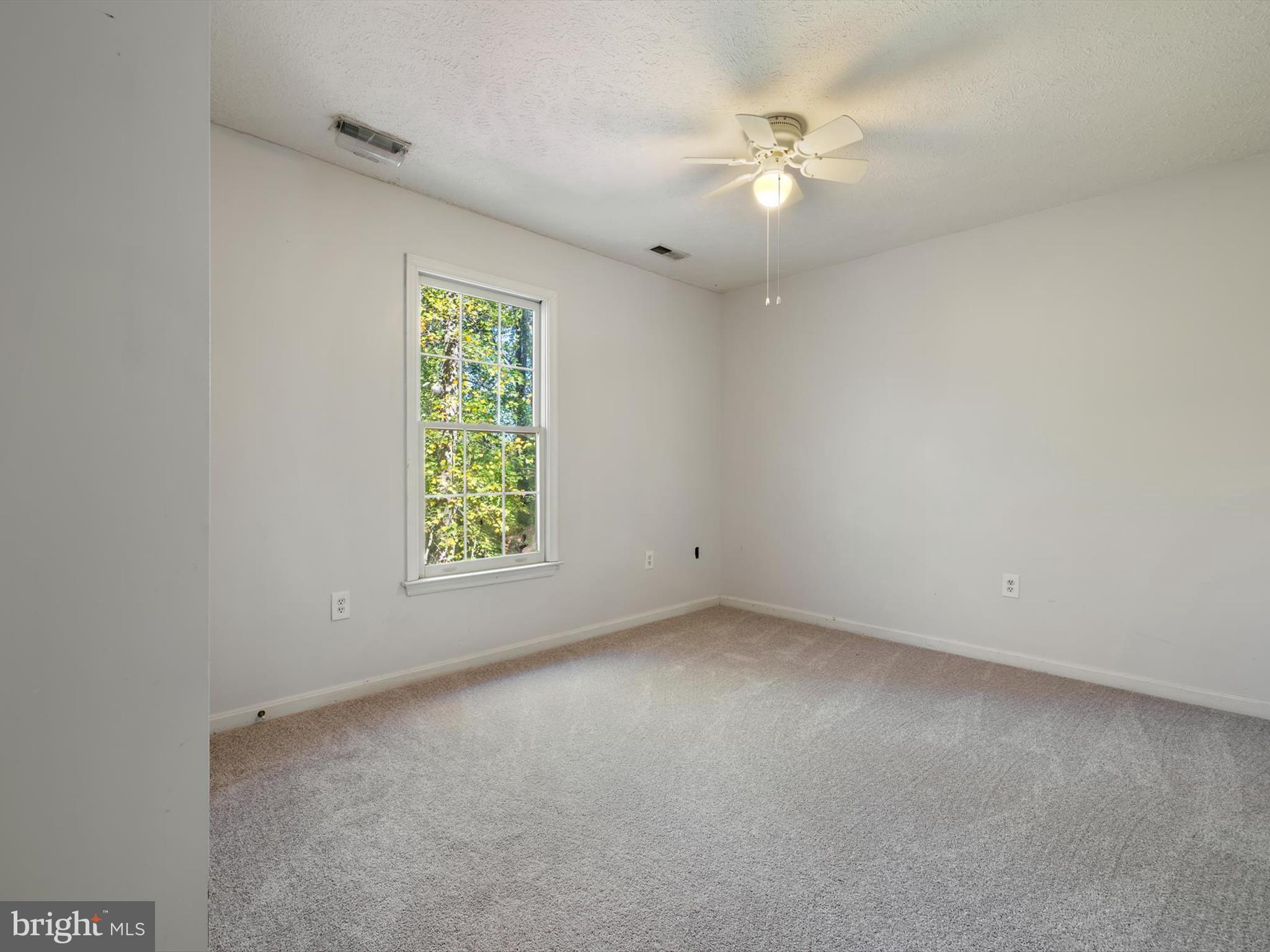 1207 ASQUITHPINES PLACE