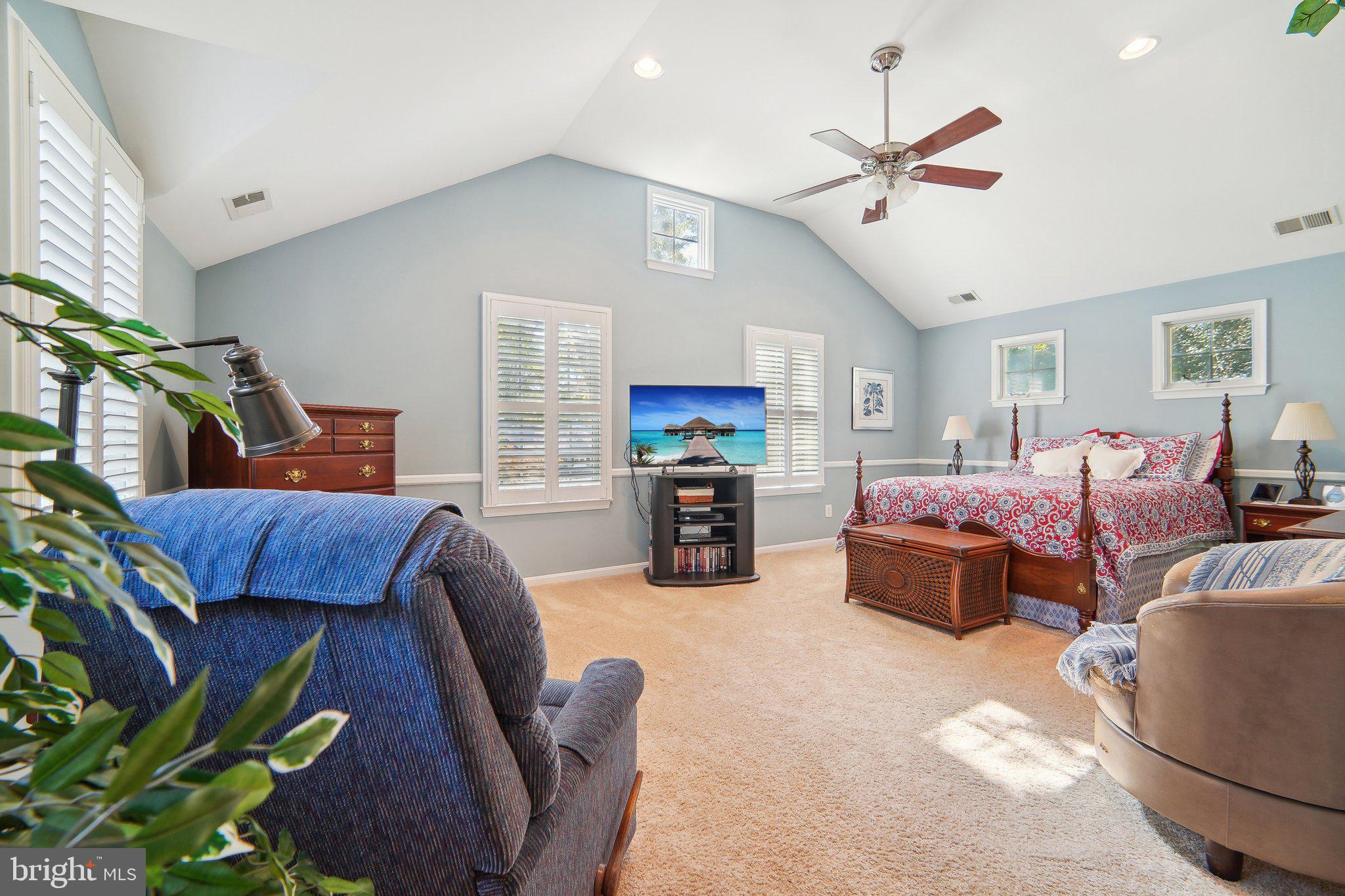 404 SAINT IVES DRIVE