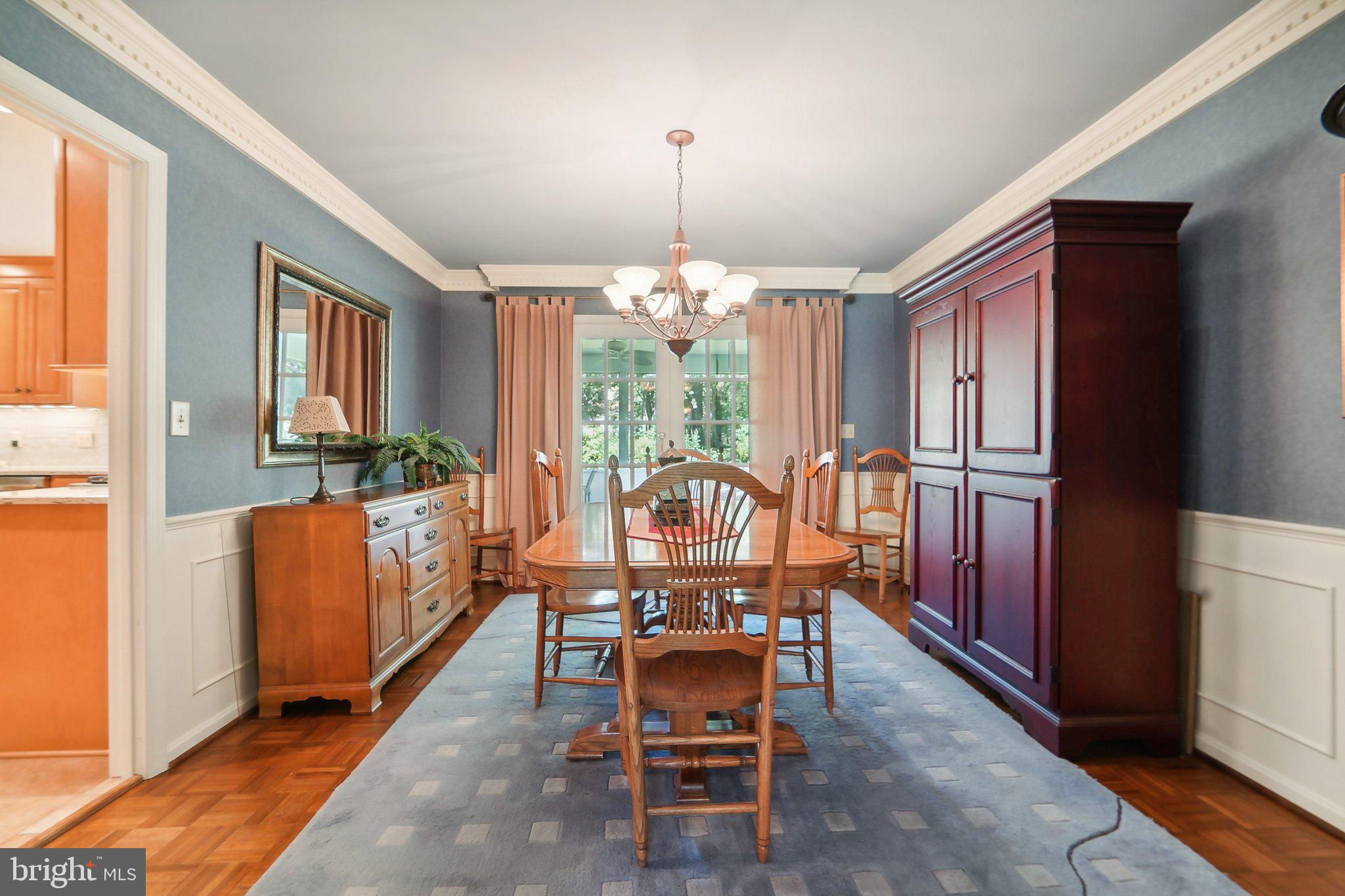 404 SAINT IVES DRIVE
