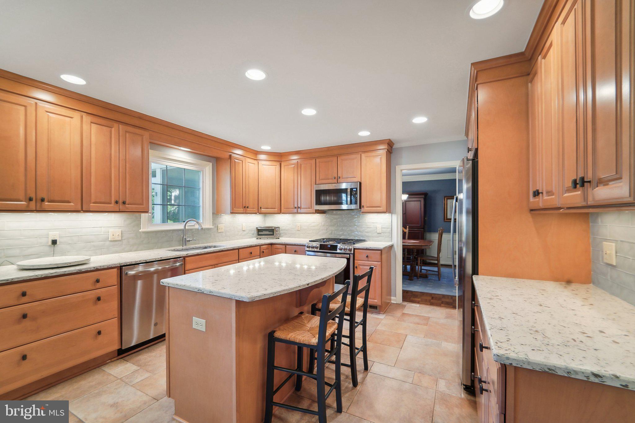 404 SAINT IVES DRIVE