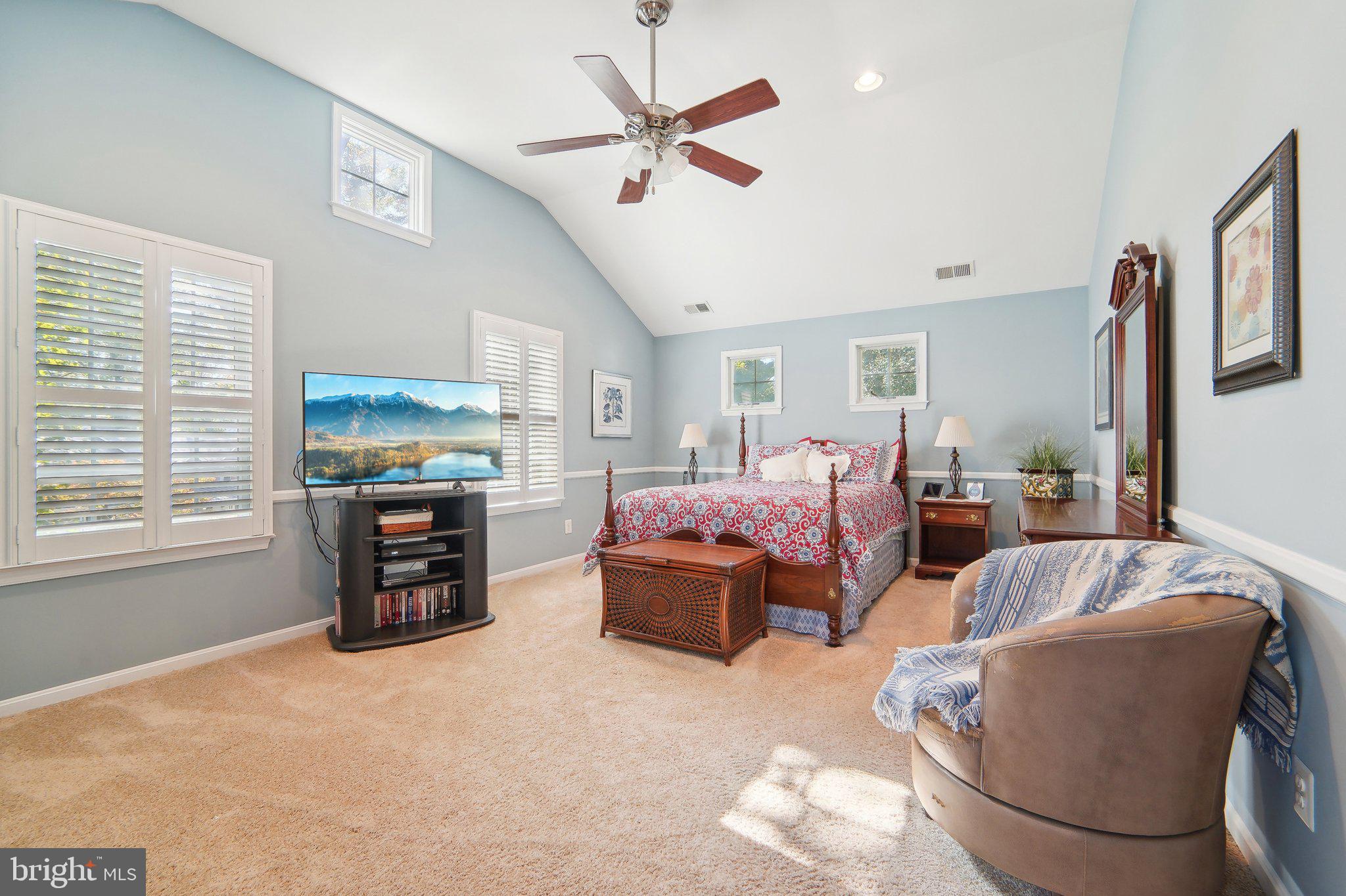 404 SAINT IVES DRIVE
