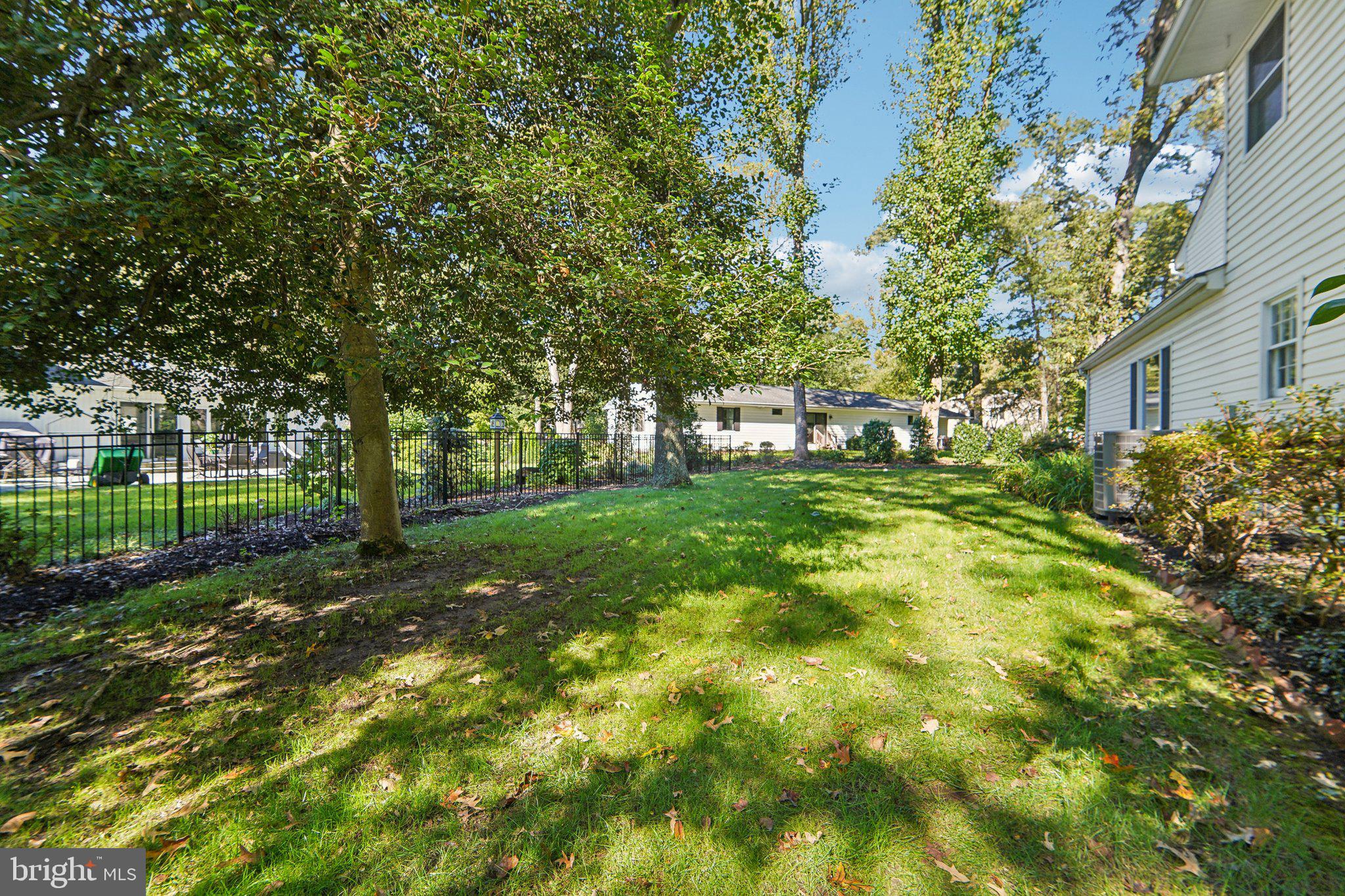 404 SAINT IVES DRIVE