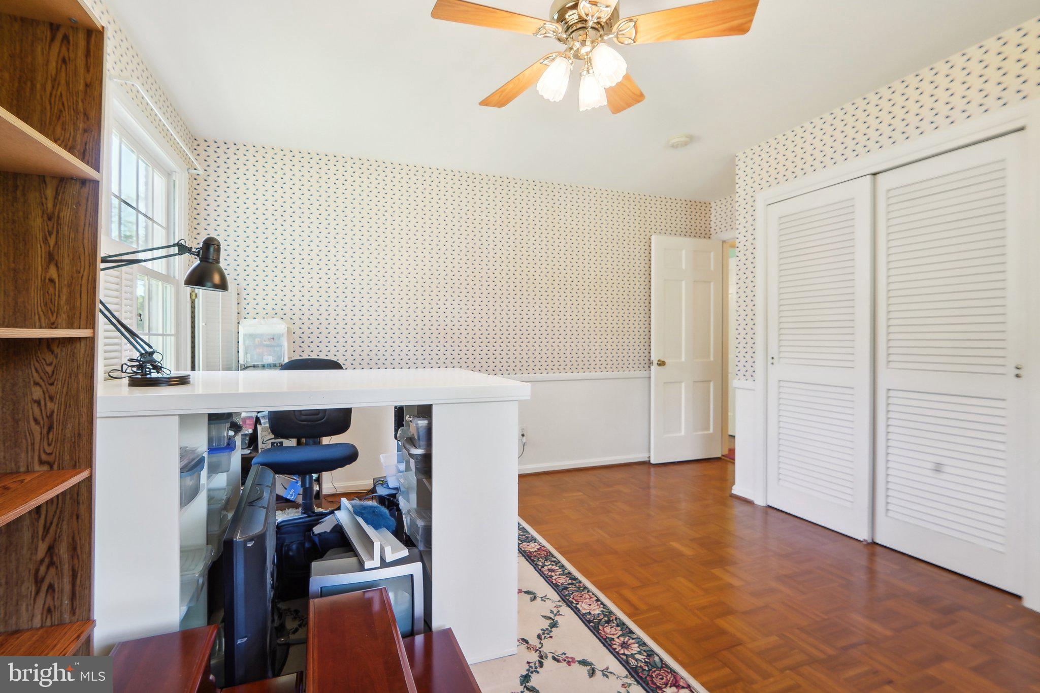 404 SAINT IVES DRIVE