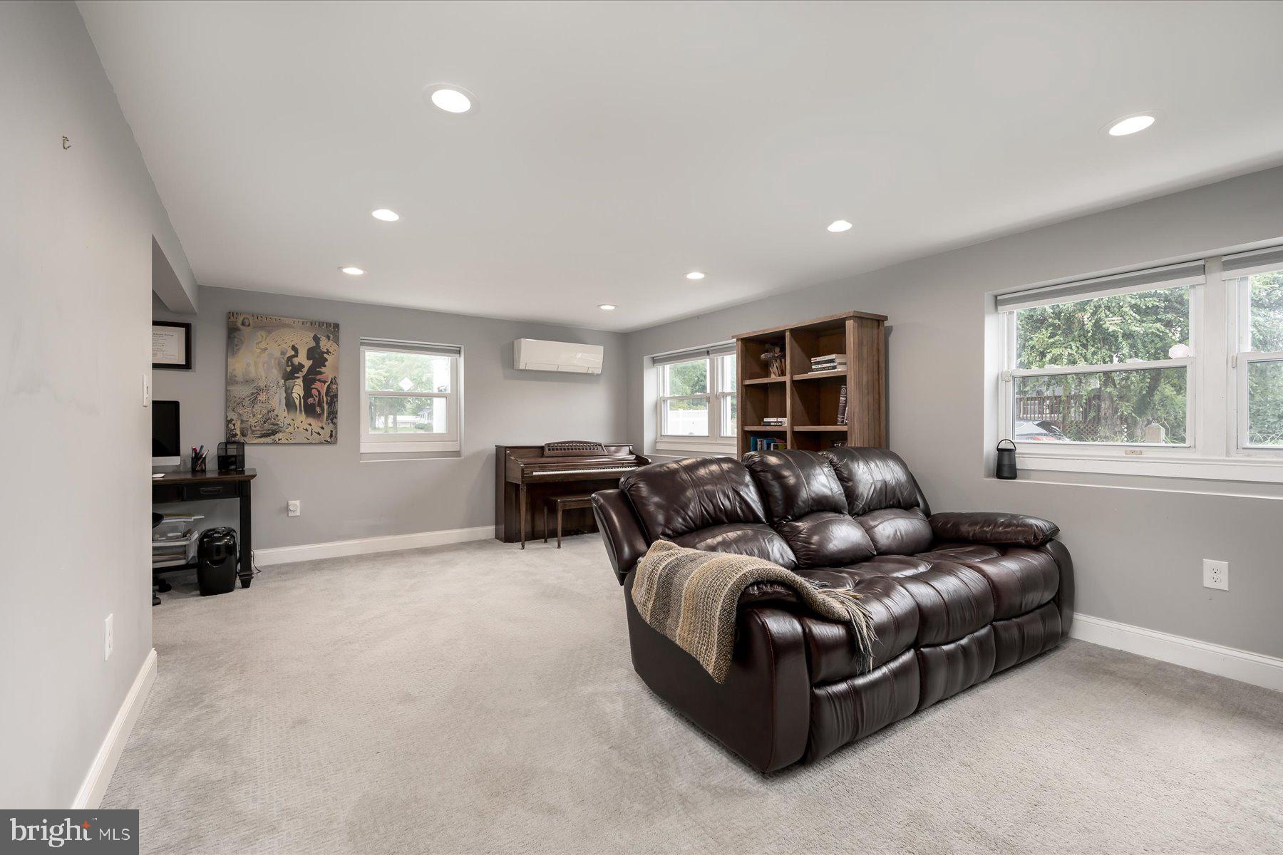 1119 WILSON DRIVE