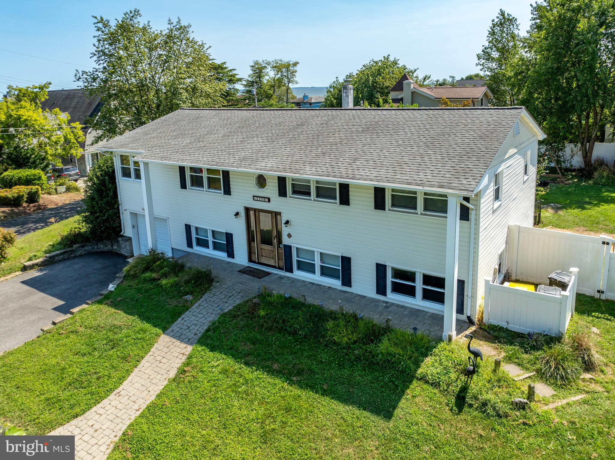 1119 WILSON DRIVE