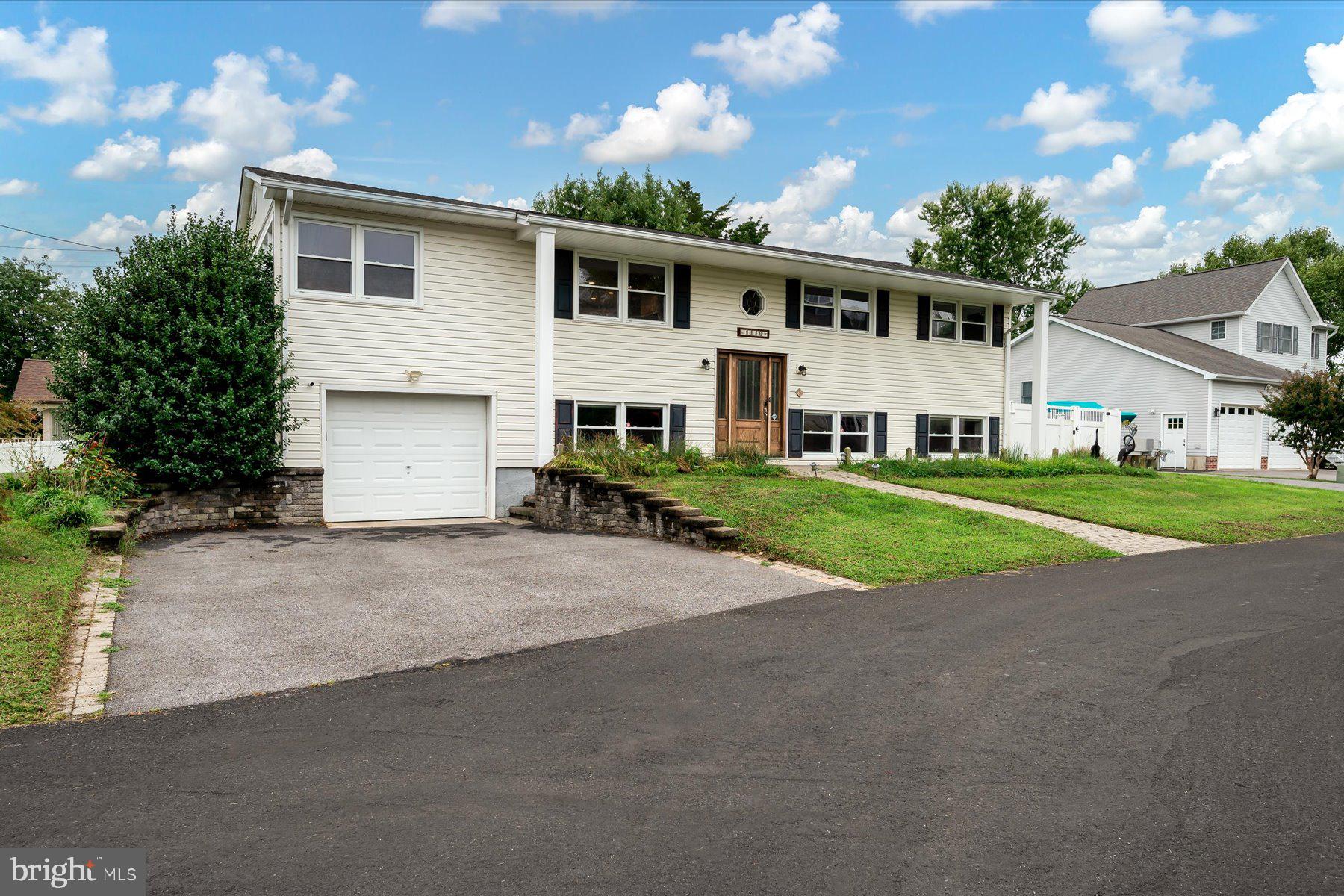 1119 WILSON DRIVE