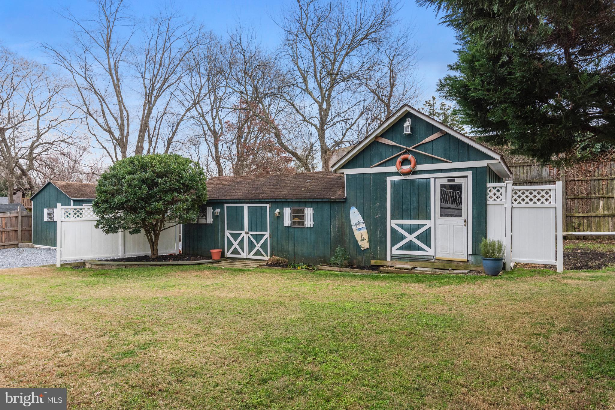125 PINECREST DRIVE