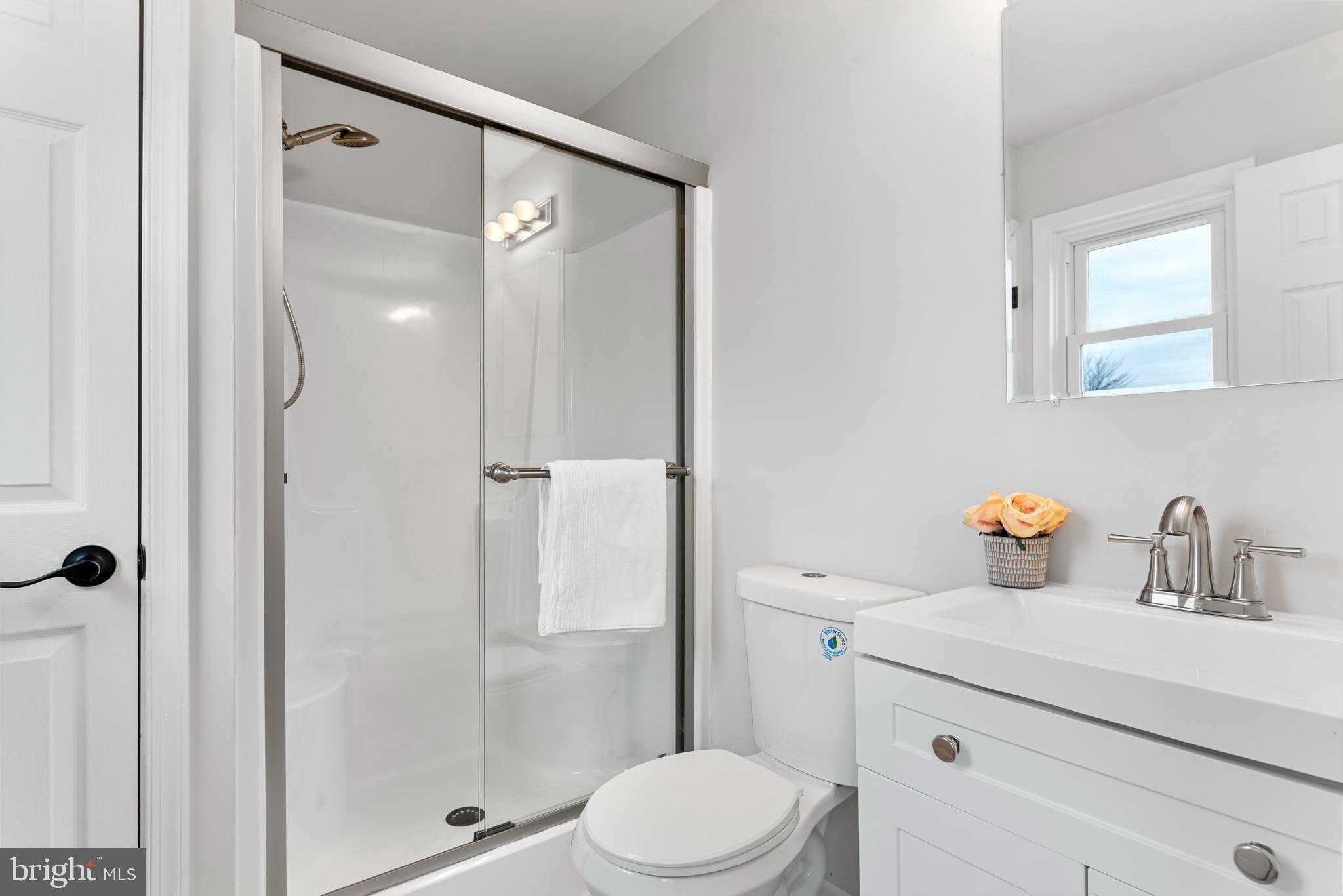 125 PINECREST DRIVE