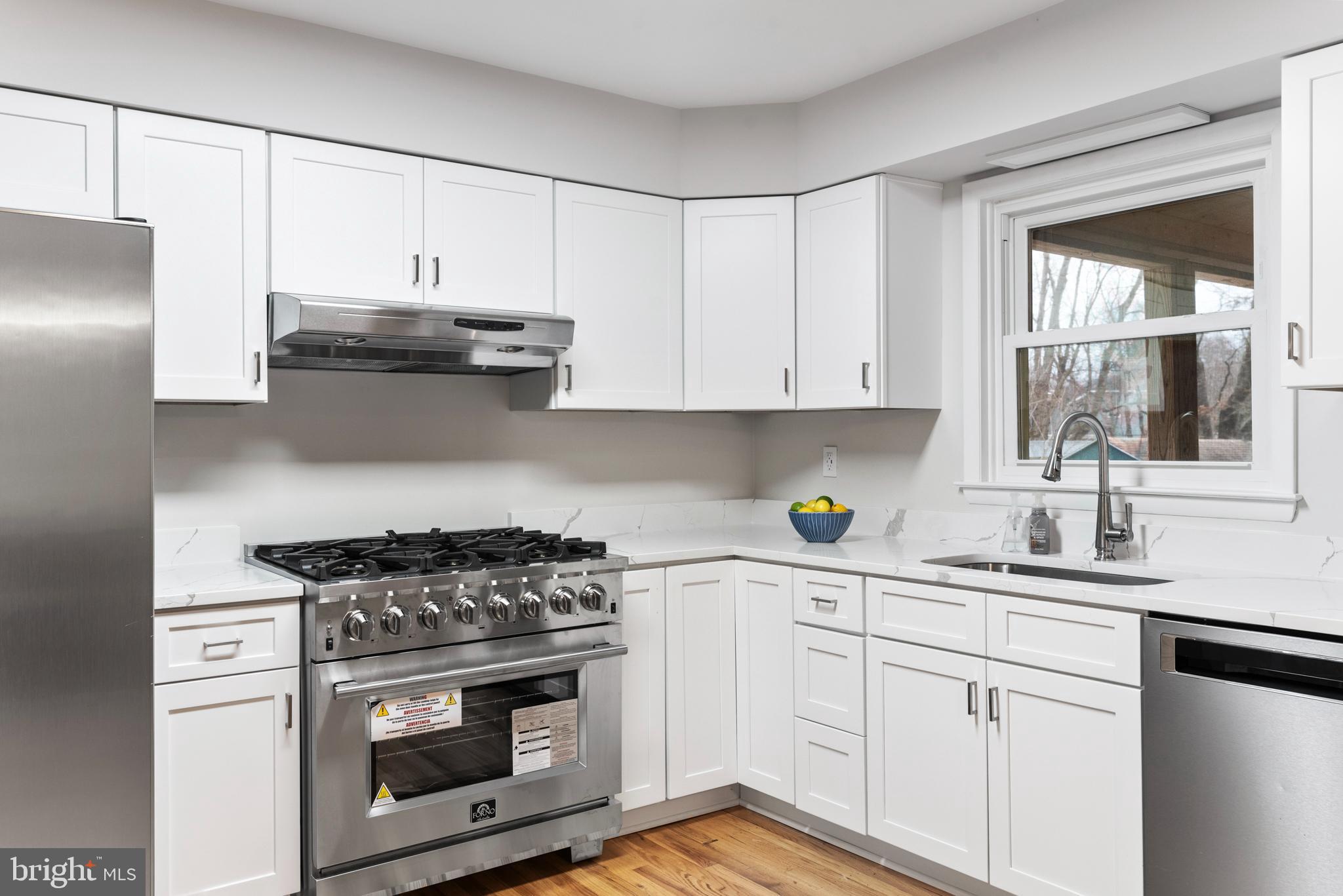 125 PINECREST DRIVE